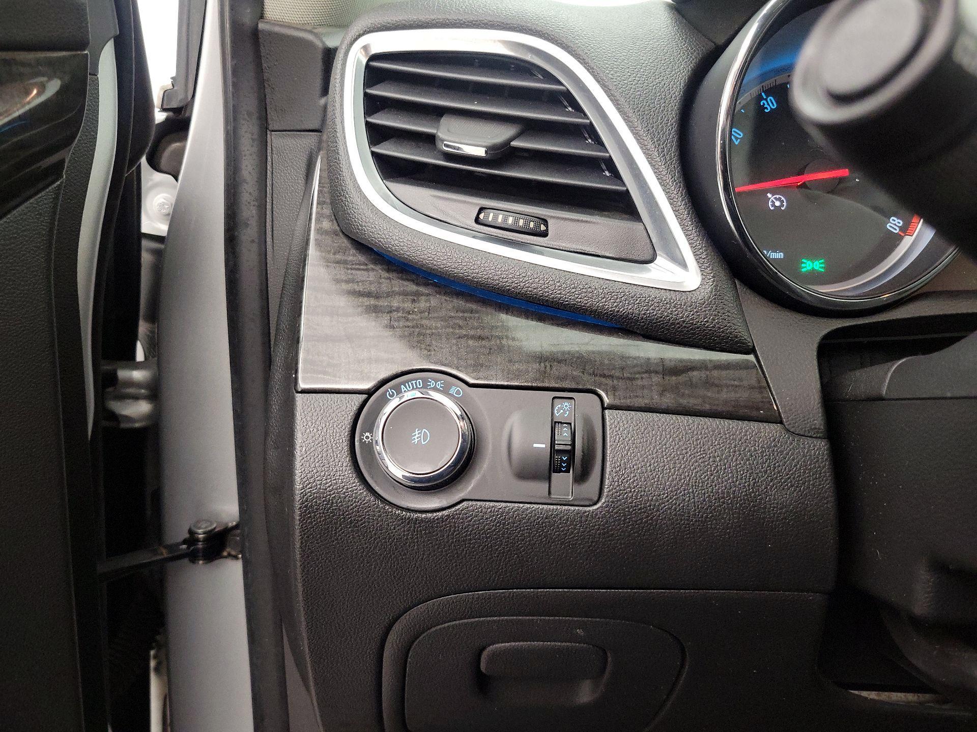 Thumbnail: 2015 Buick Encore - 13