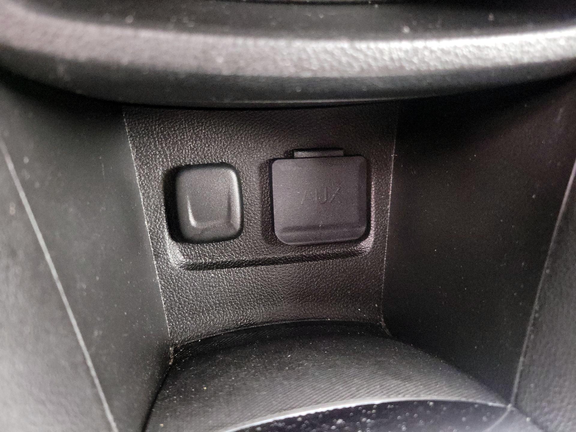 Thumbnail: 2015 Buick Encore - 18