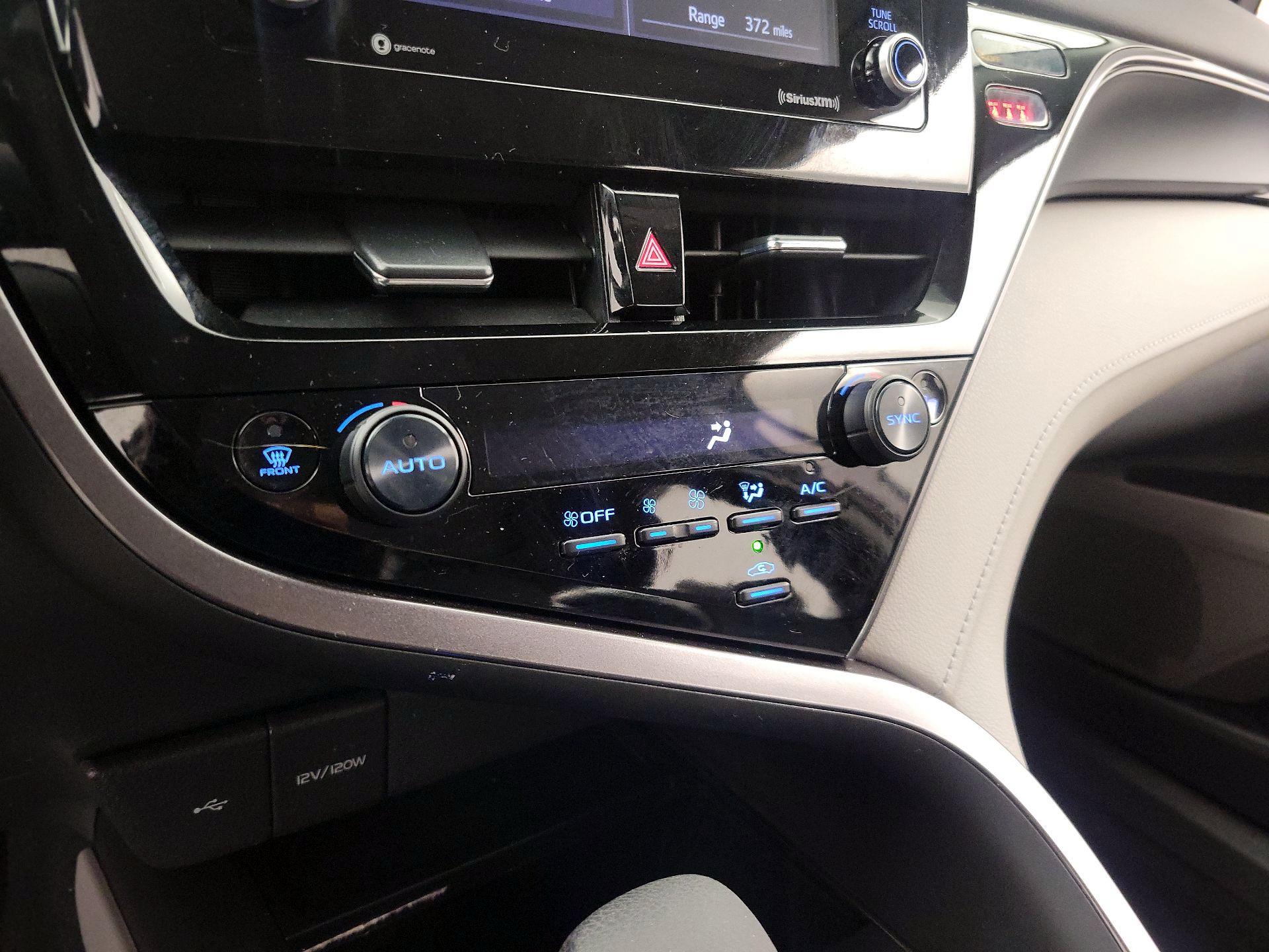 Thumbnail: 2023 Toyota Camry - 16