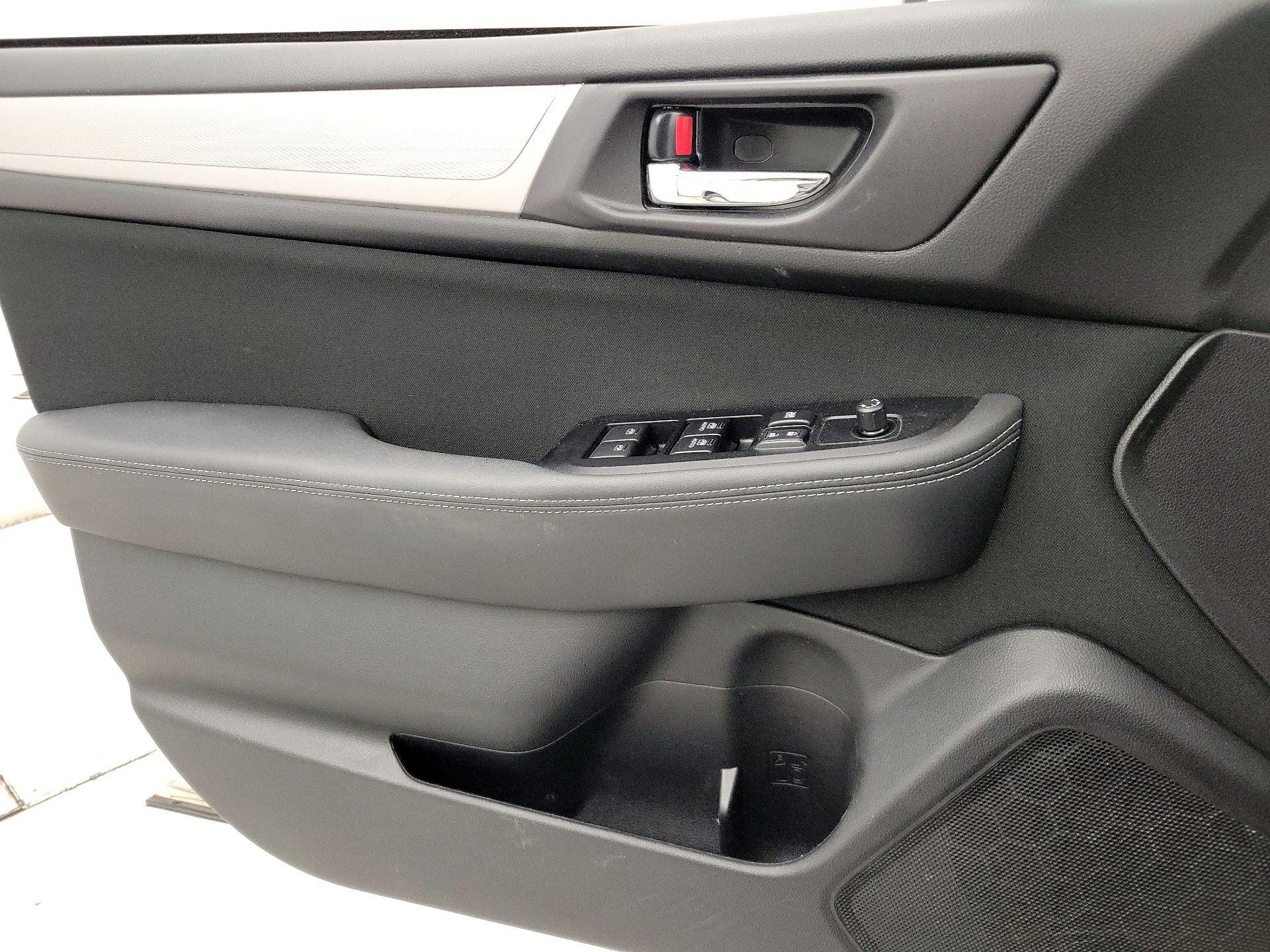 Thumbnail: 2019 Subaru Outback - 12