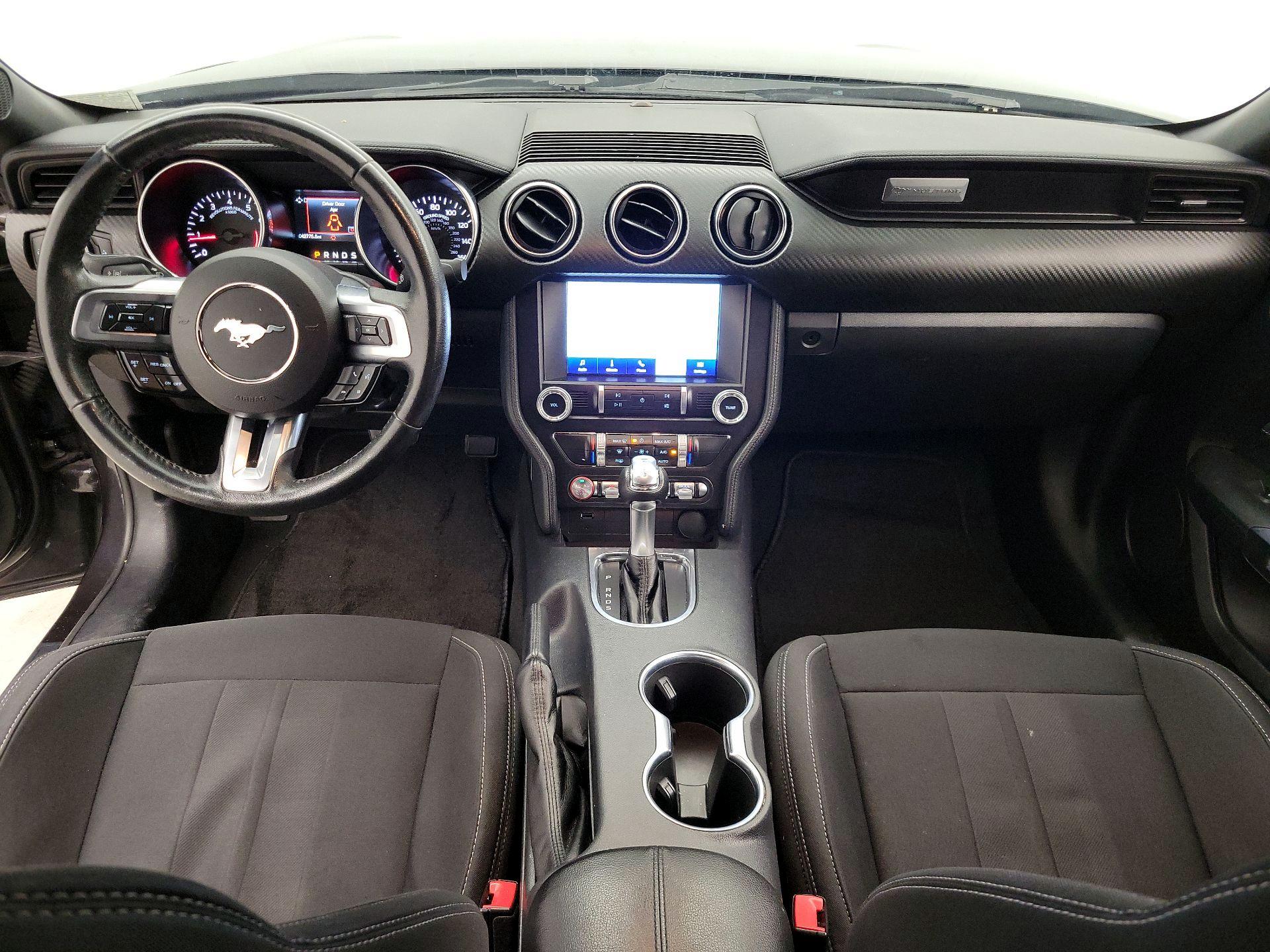 Thumbnail: 2022 Ford Mustang - 9