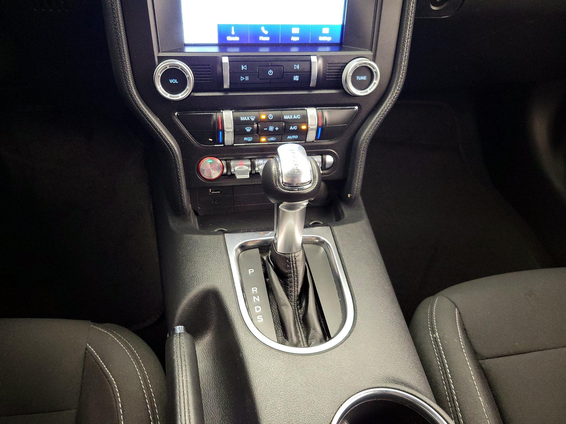 Thumbnail: 2022 Ford Mustang - 17