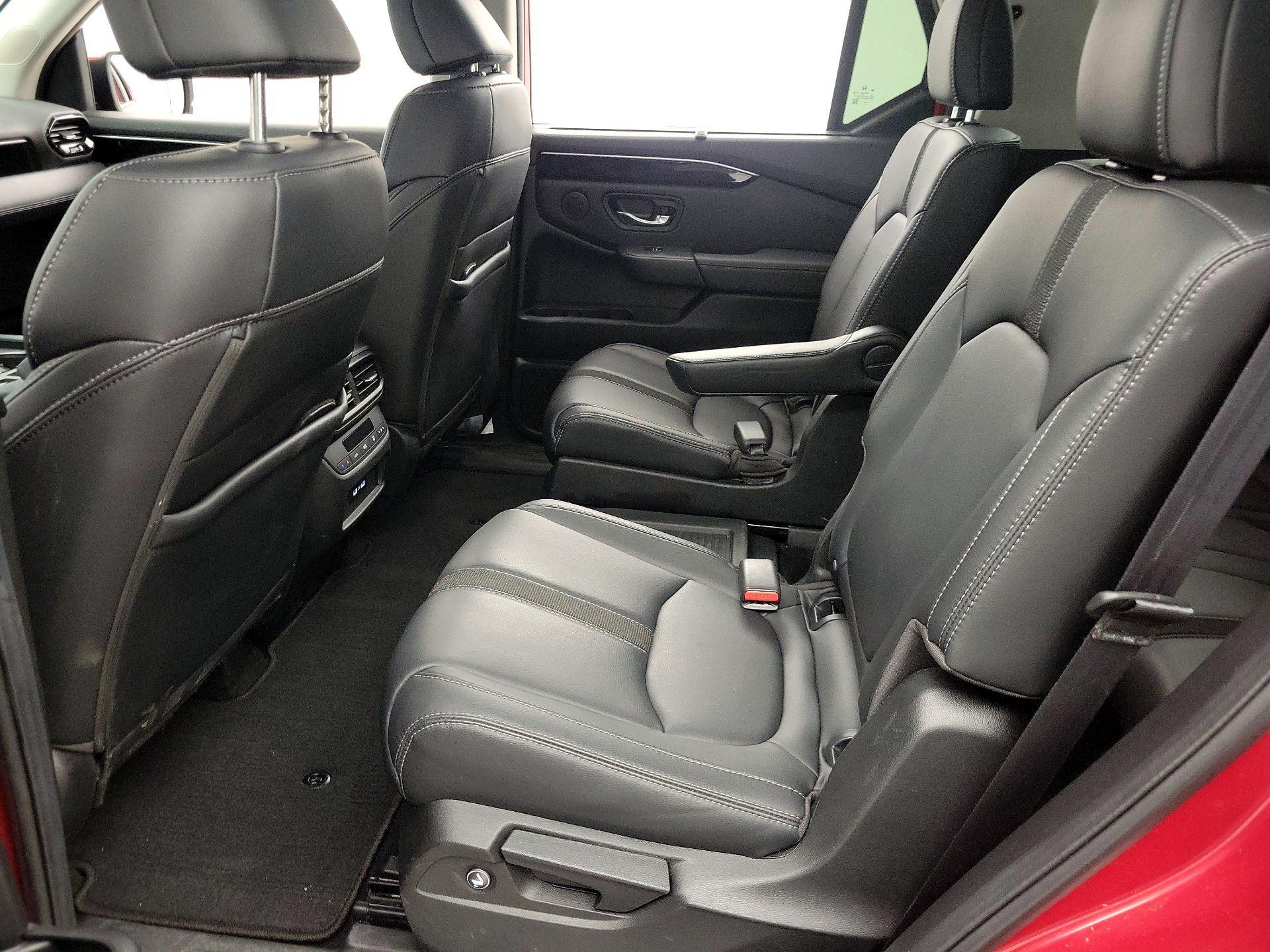 Thumbnail: 2023 Honda Pilot - 19