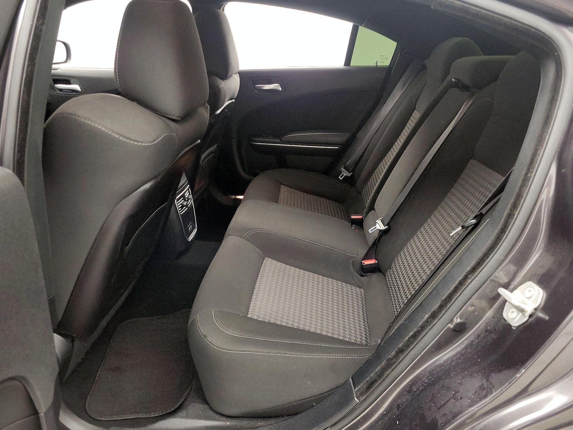 Thumbnail: 2019 Dodge Charger - 18