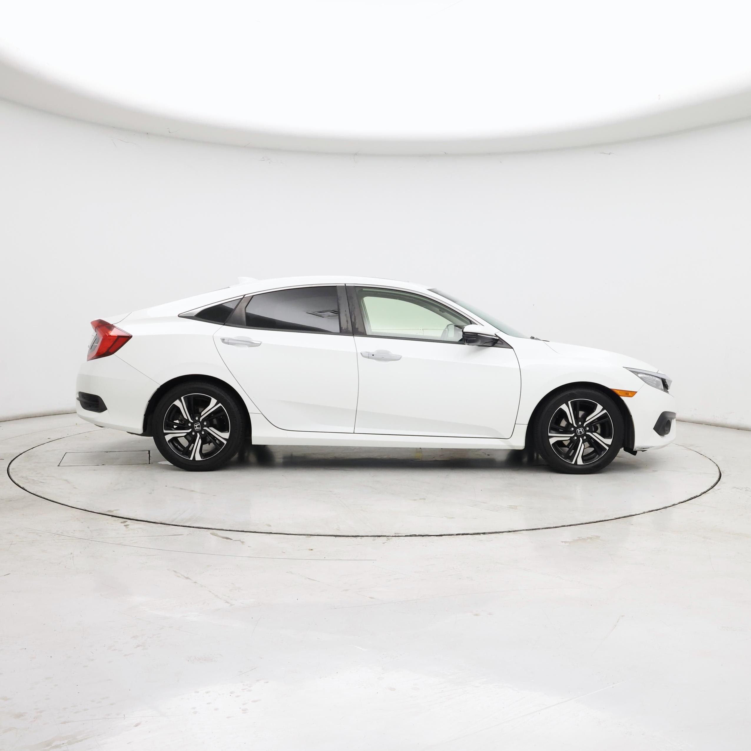 Thumbnail: 2018 Honda Civic - 7