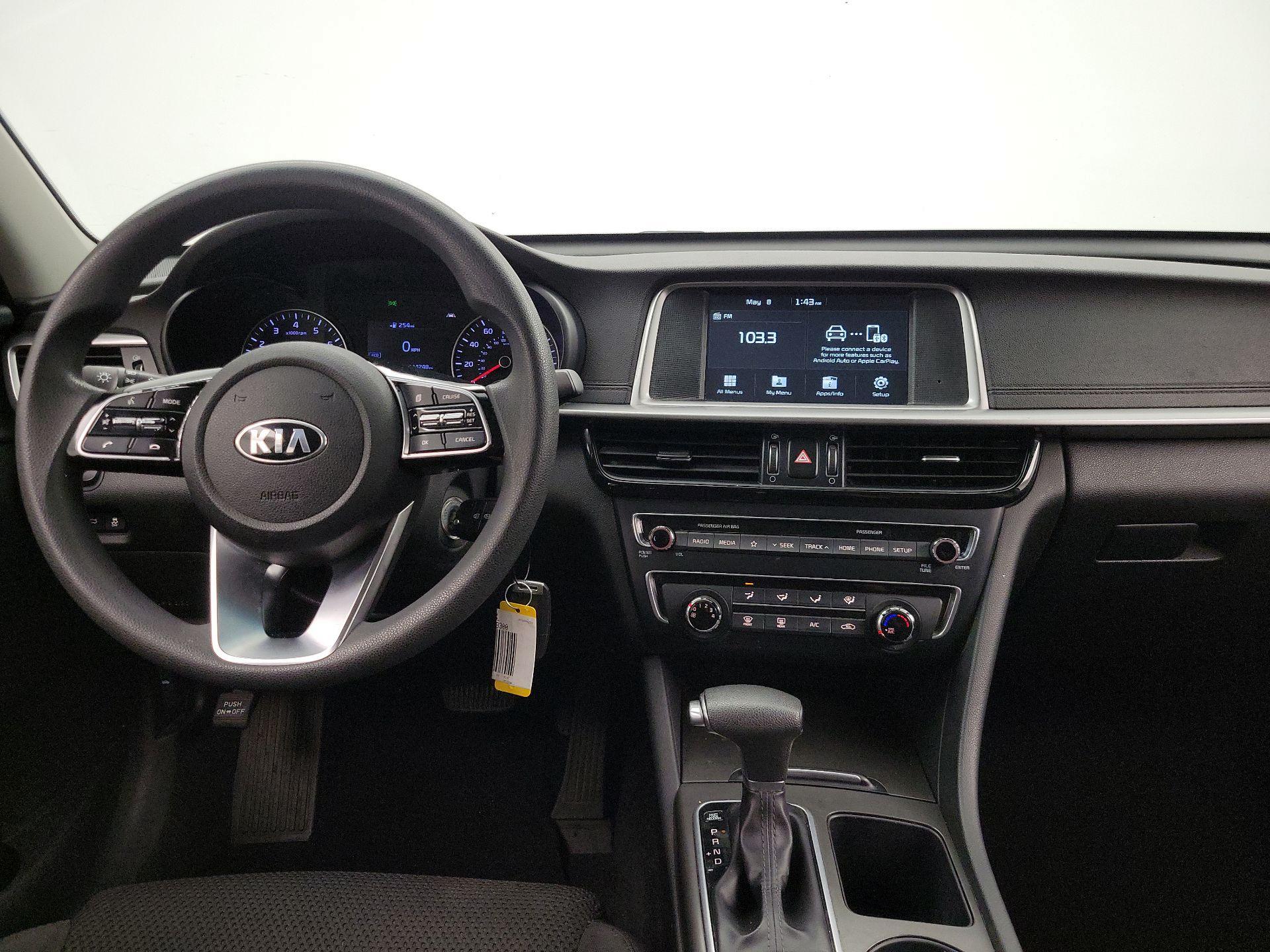 Thumbnail: 2019 Kia Optima - 9