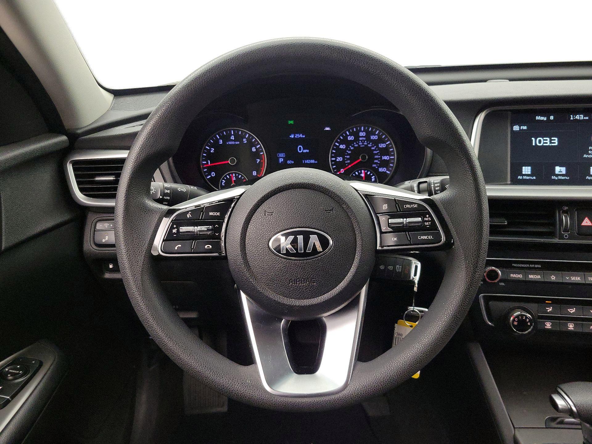Thumbnail: 2019 Kia Optima - 10