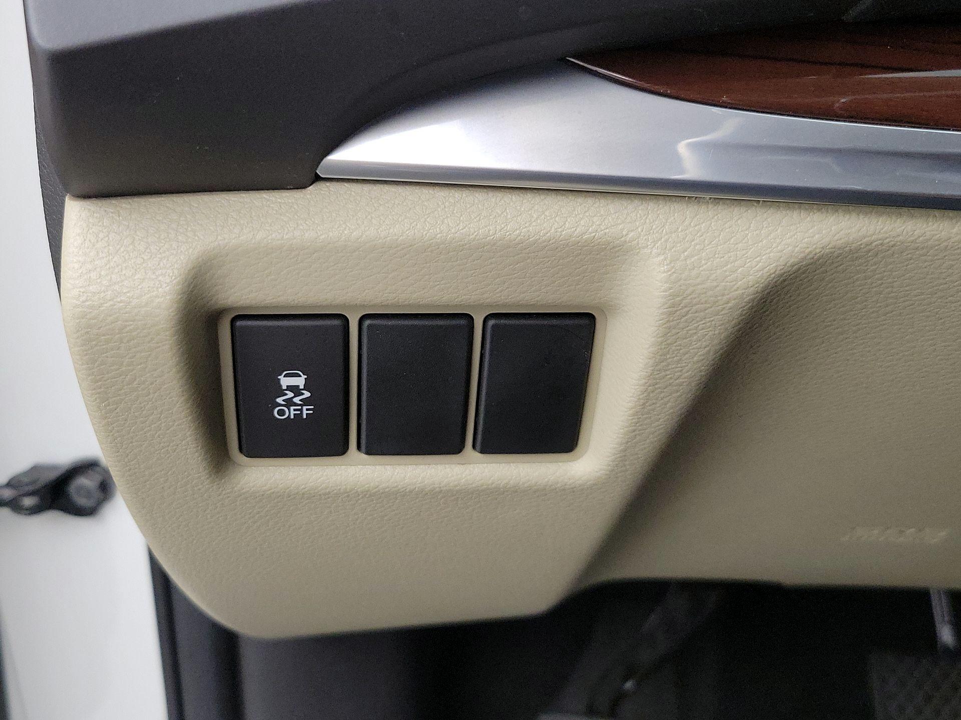 Thumbnail: 2016 Acura MDX - 13