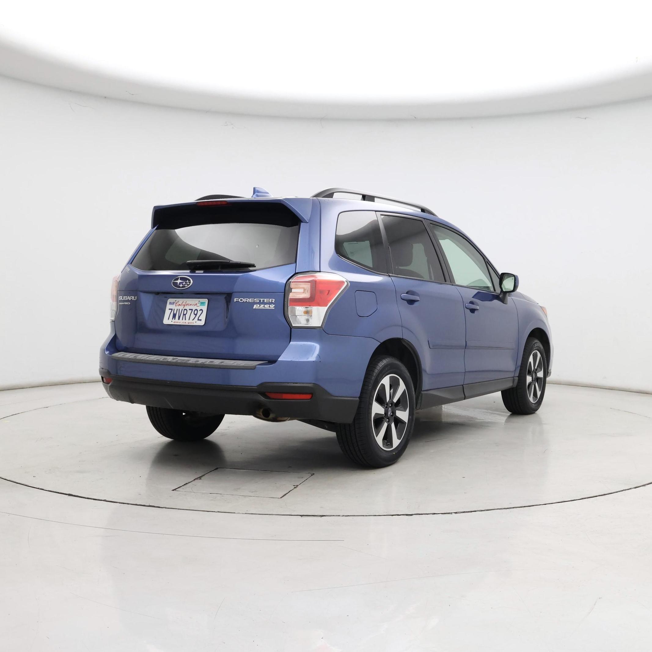 Thumbnail: 2017 Subaru Forester - 8