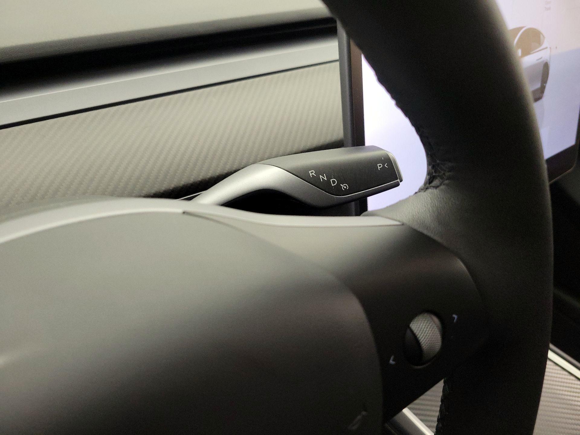 Thumbnail: 2022 Tesla Model Y - 17