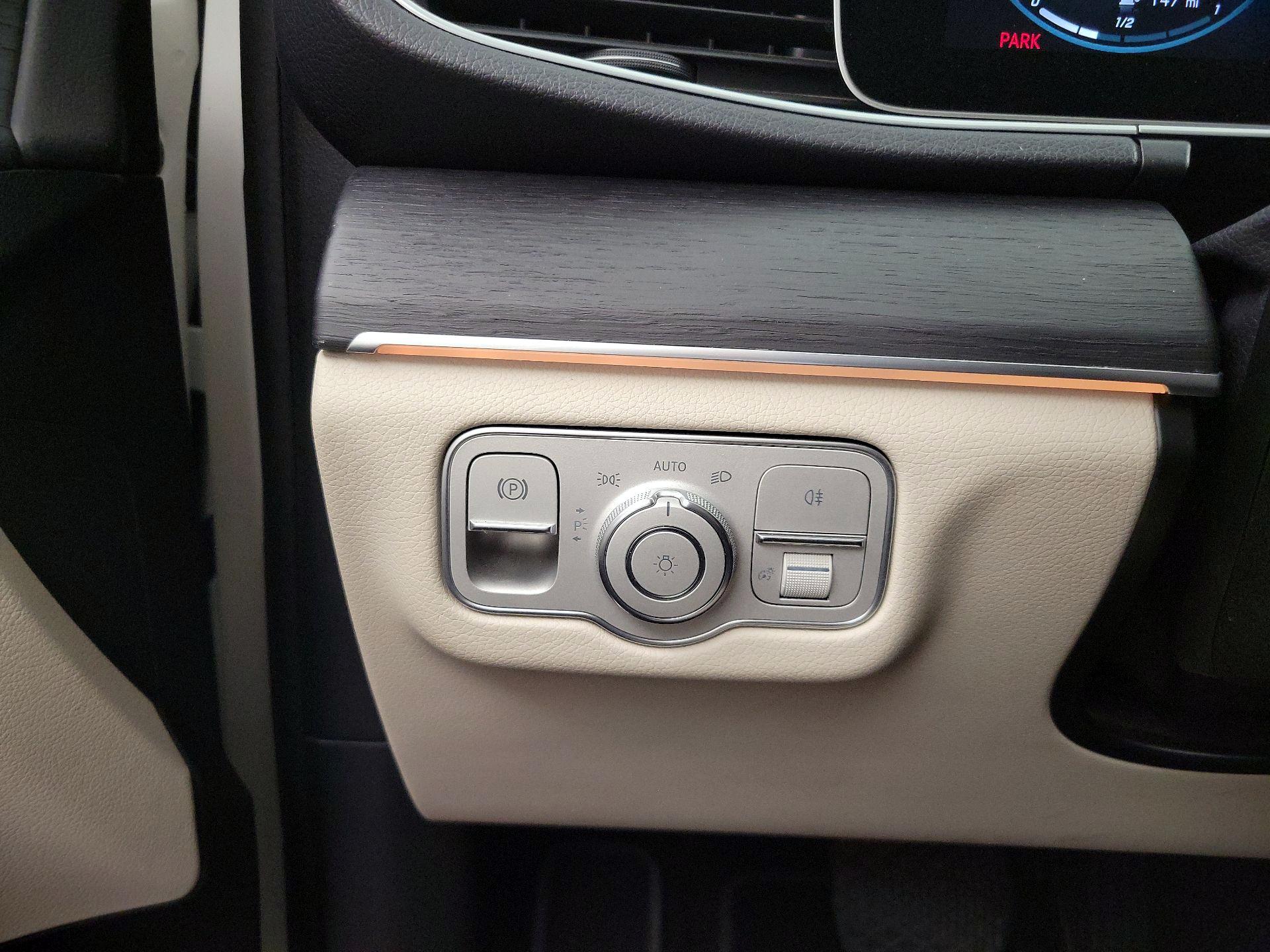 Thumbnail: 2022 Mercedes-Benz GLE - 13