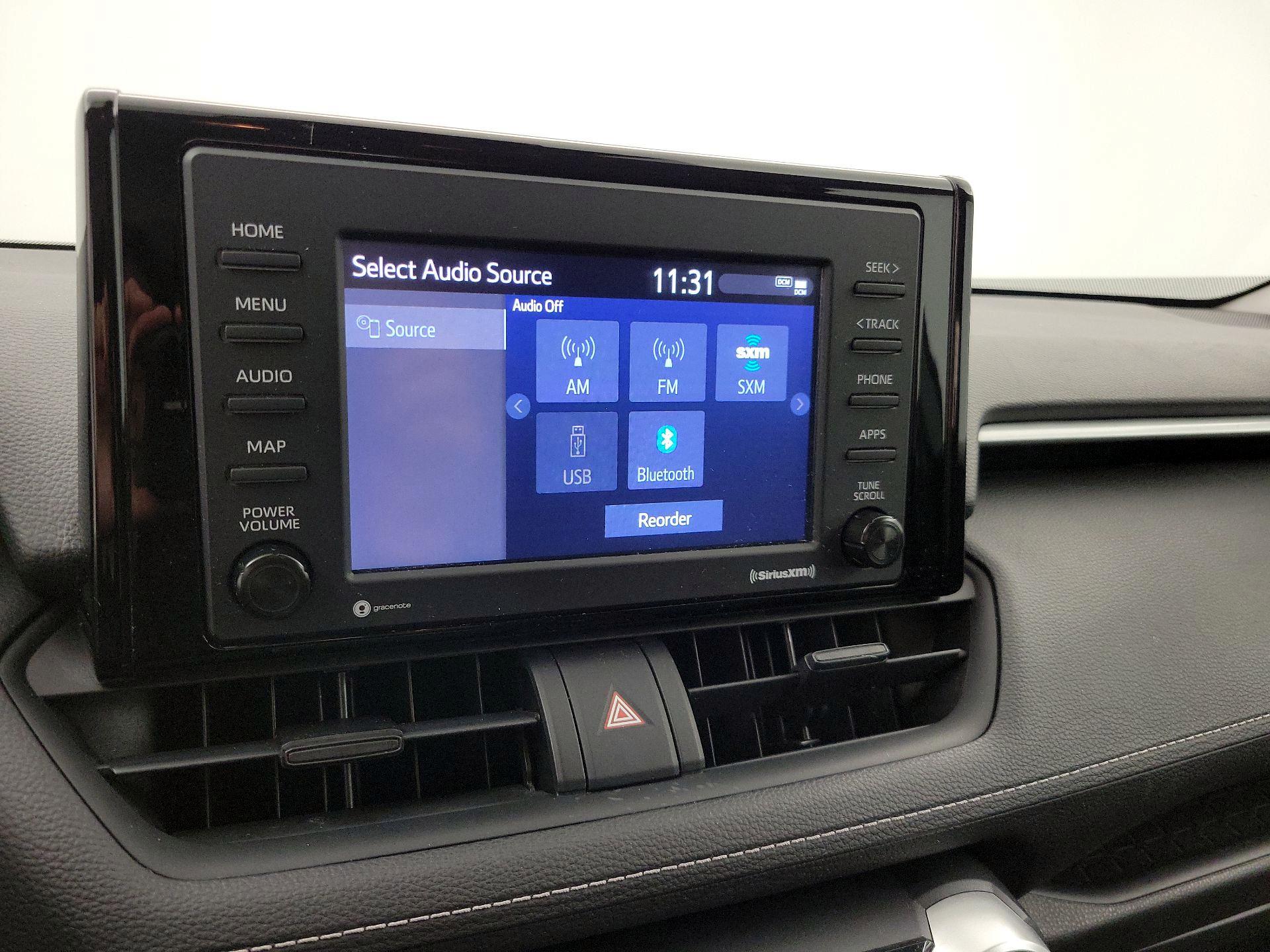 Thumbnail: 2021 Toyota RAV4 - 15