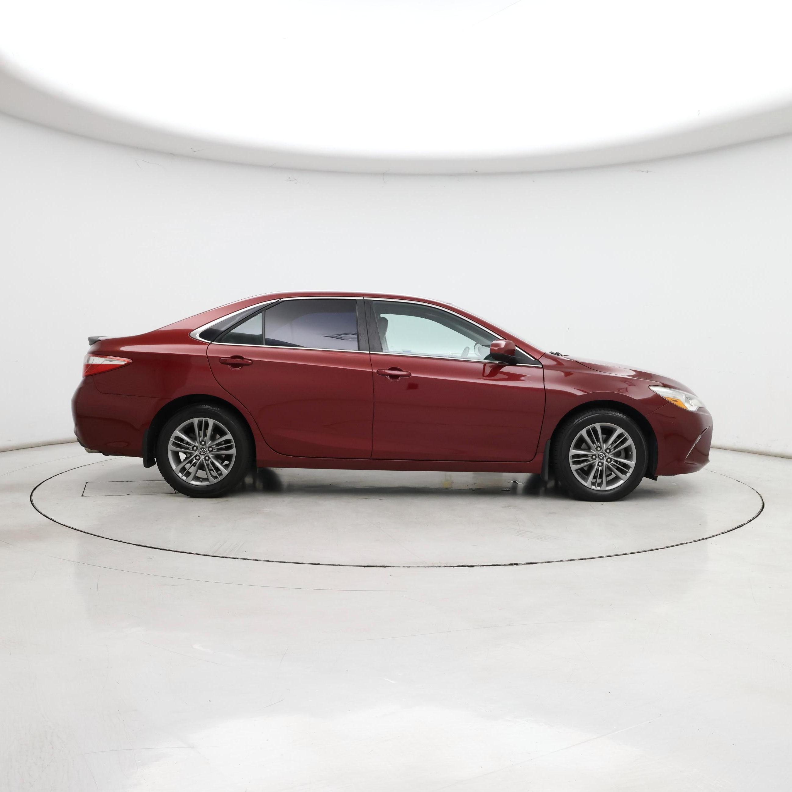 Thumbnail: 2016 Toyota Camry - 7