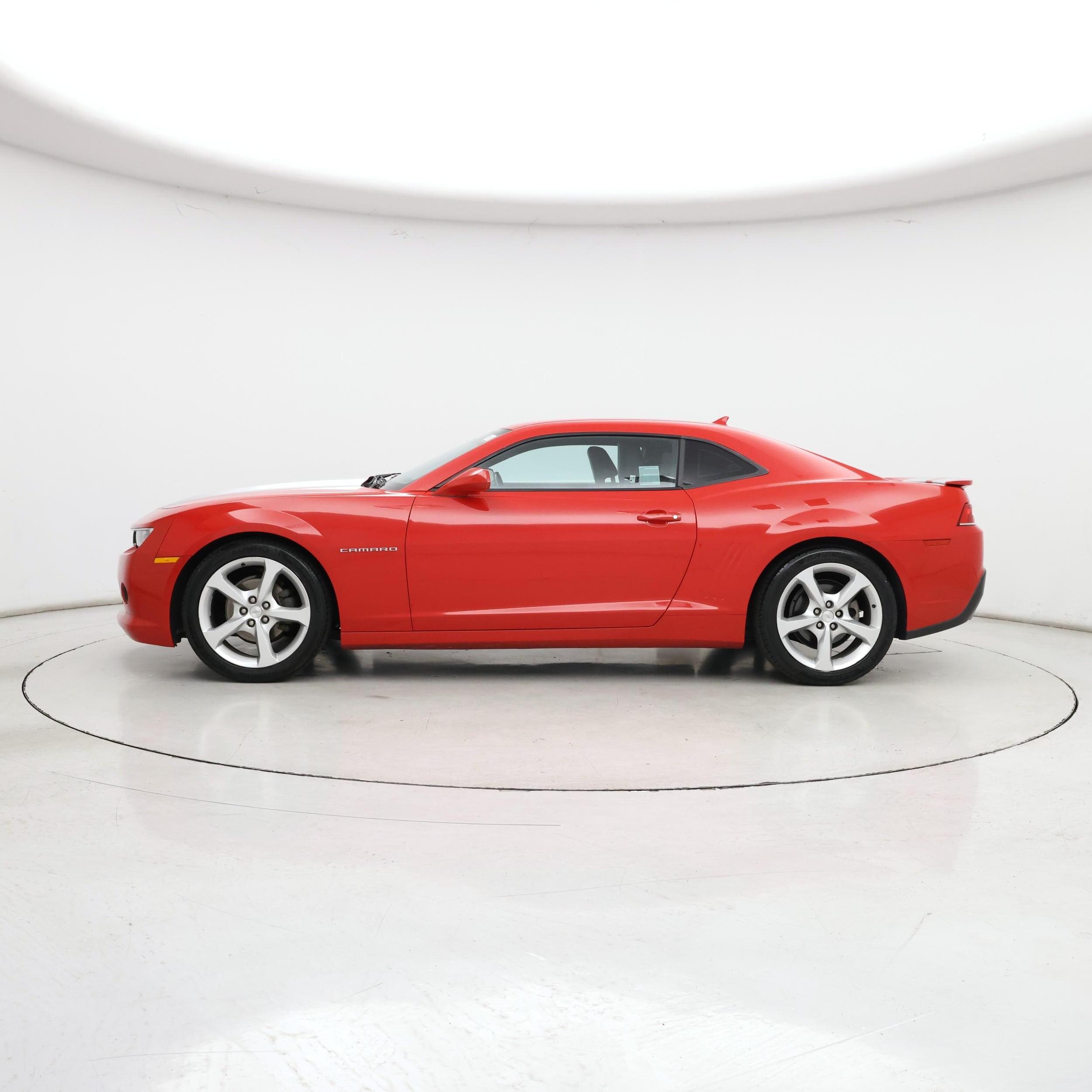 Thumbnail: 2015 Chevrolet Camaro - 3