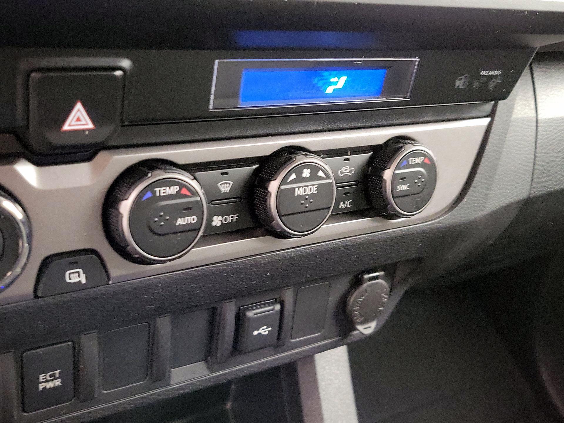 Thumbnail: 2023 Toyota Tacoma - 16