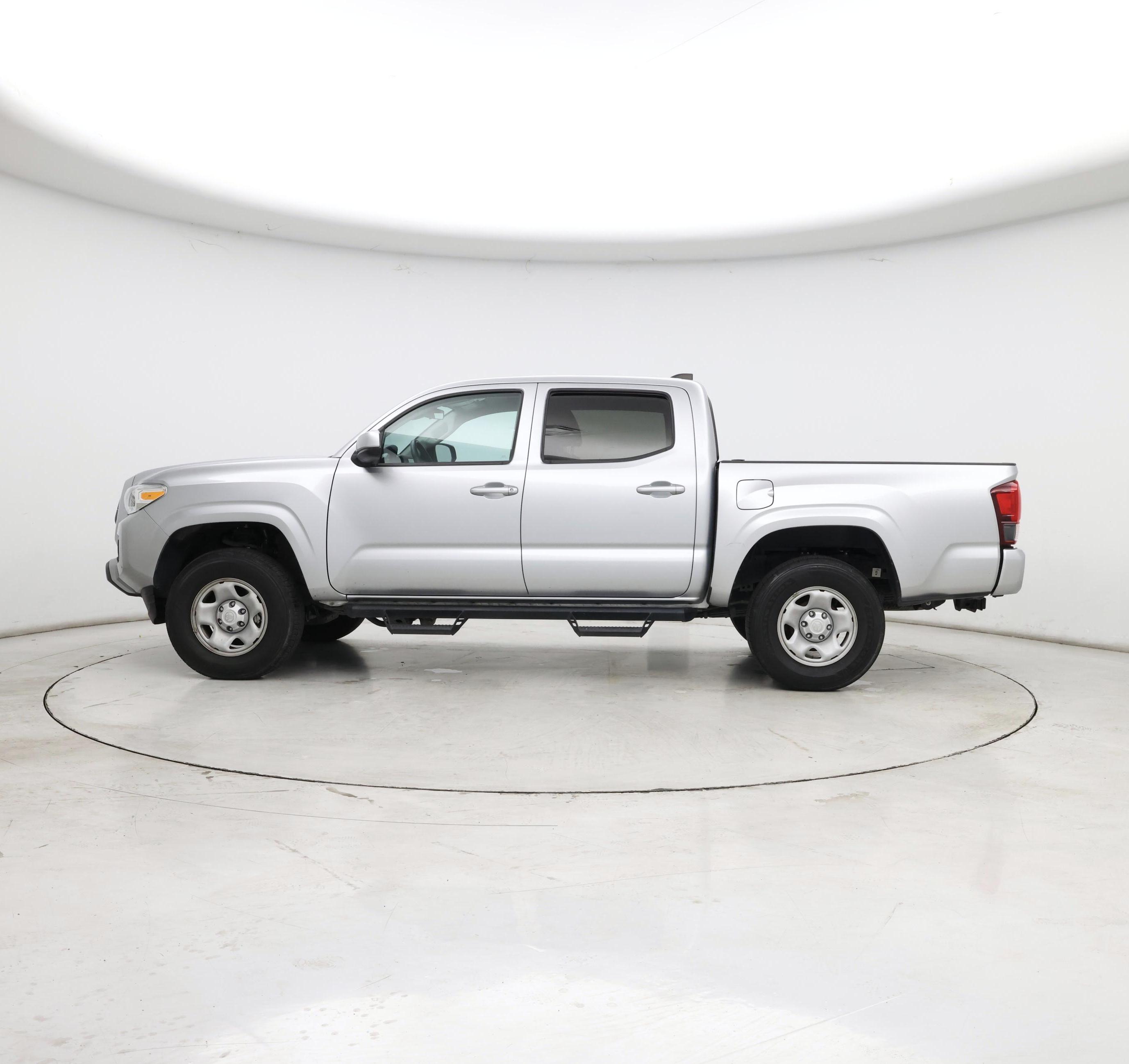 Thumbnail: 2023 Toyota Tacoma - 3