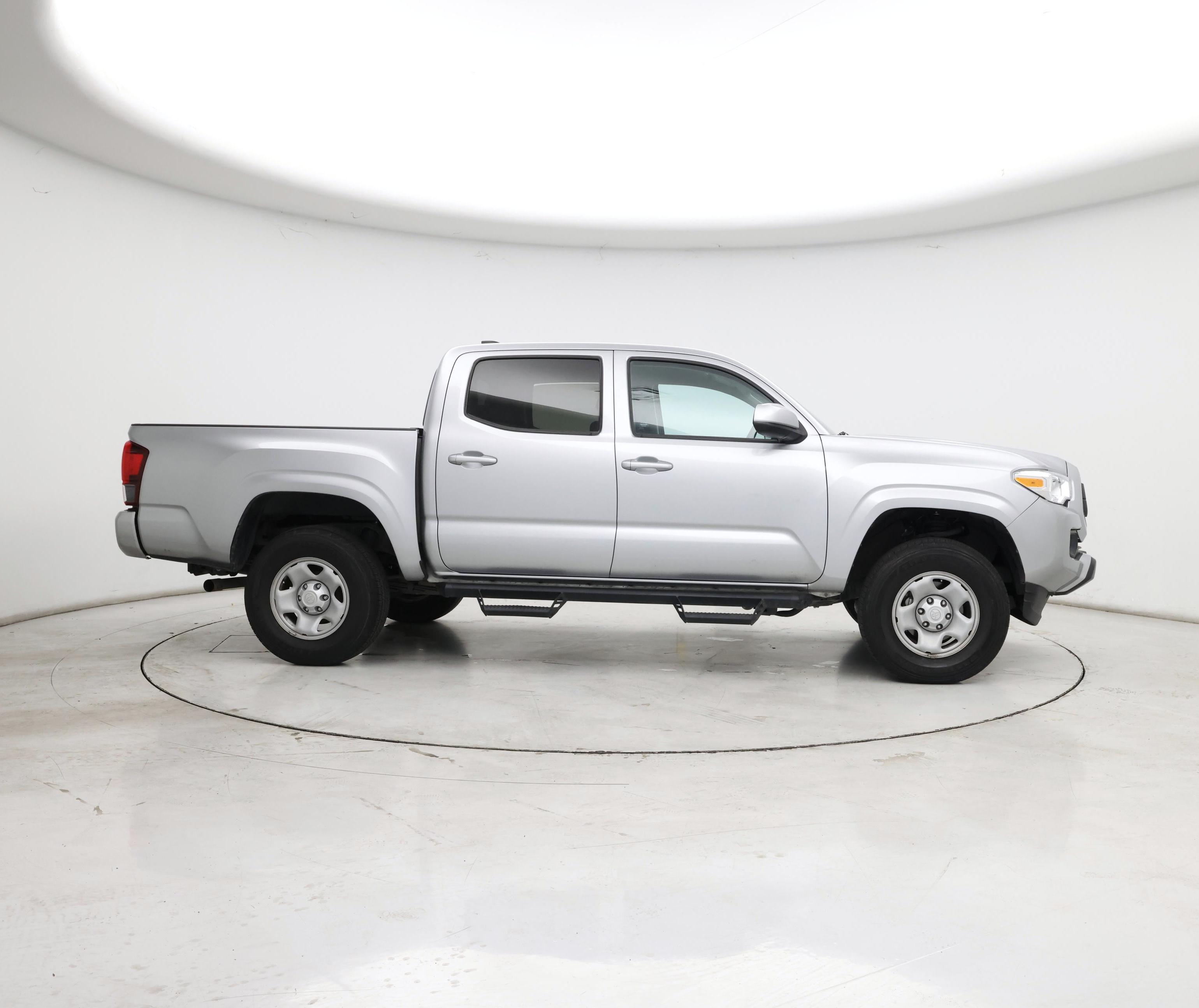 Thumbnail: 2023 Toyota Tacoma - 7