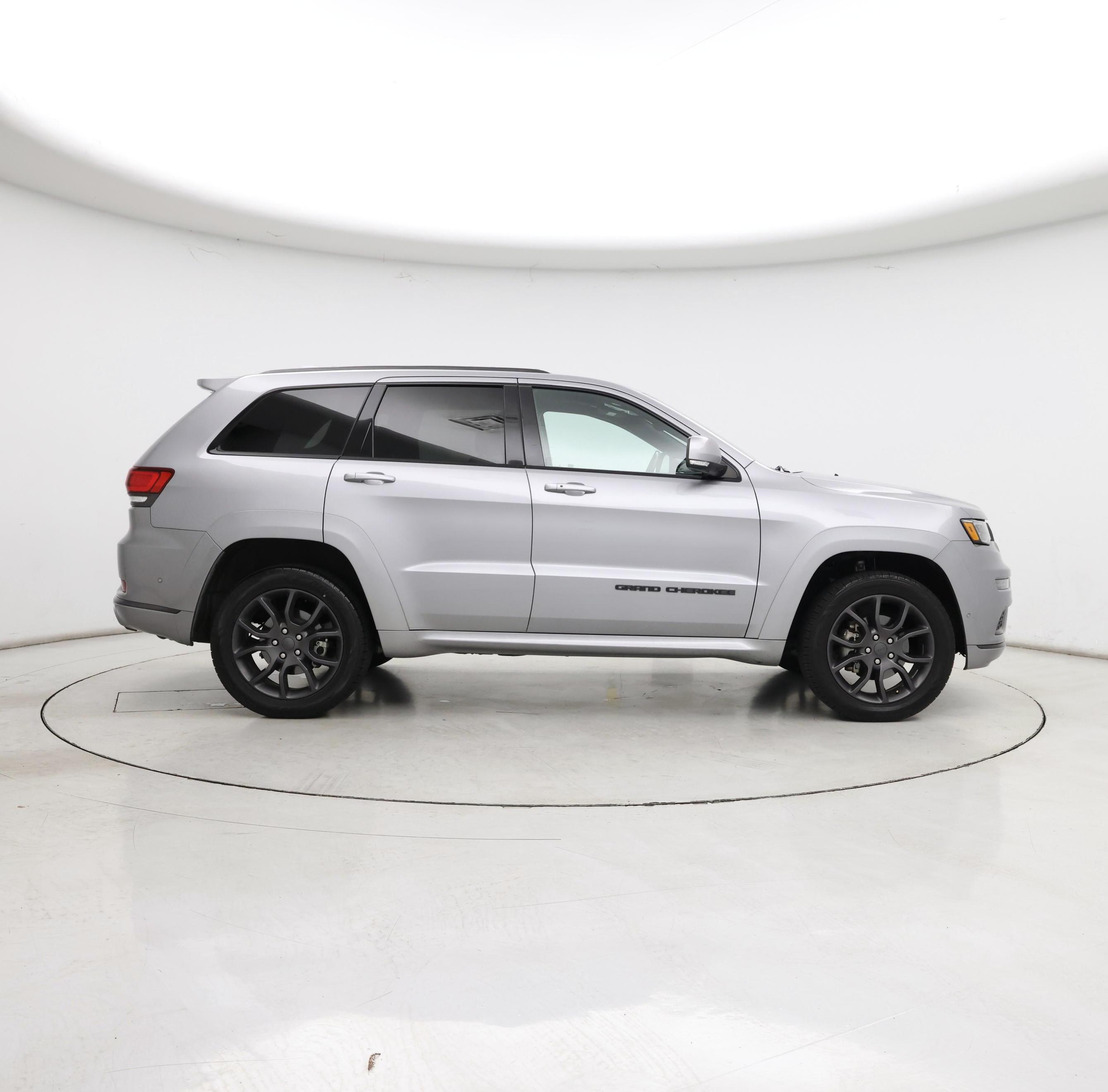 Thumbnail: 2020 Jeep Grand Cherokee - 7