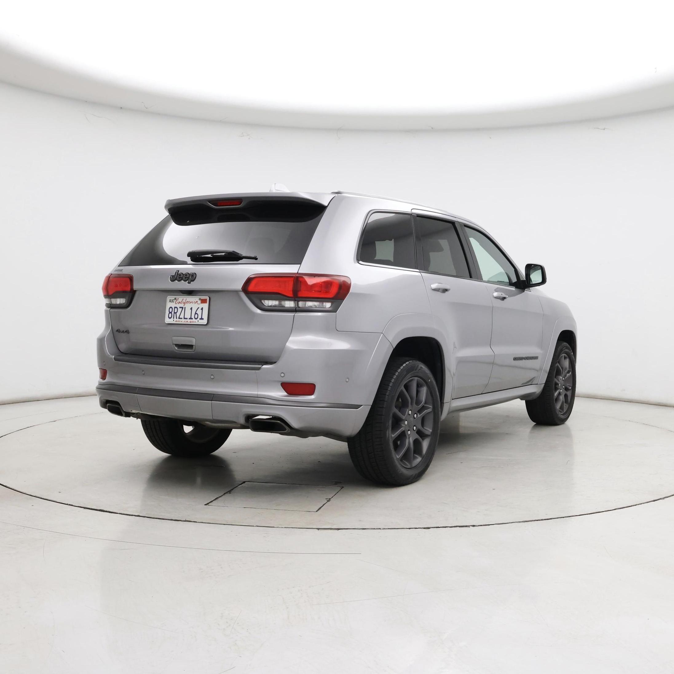 Thumbnail: 2020 Jeep Grand Cherokee - 8