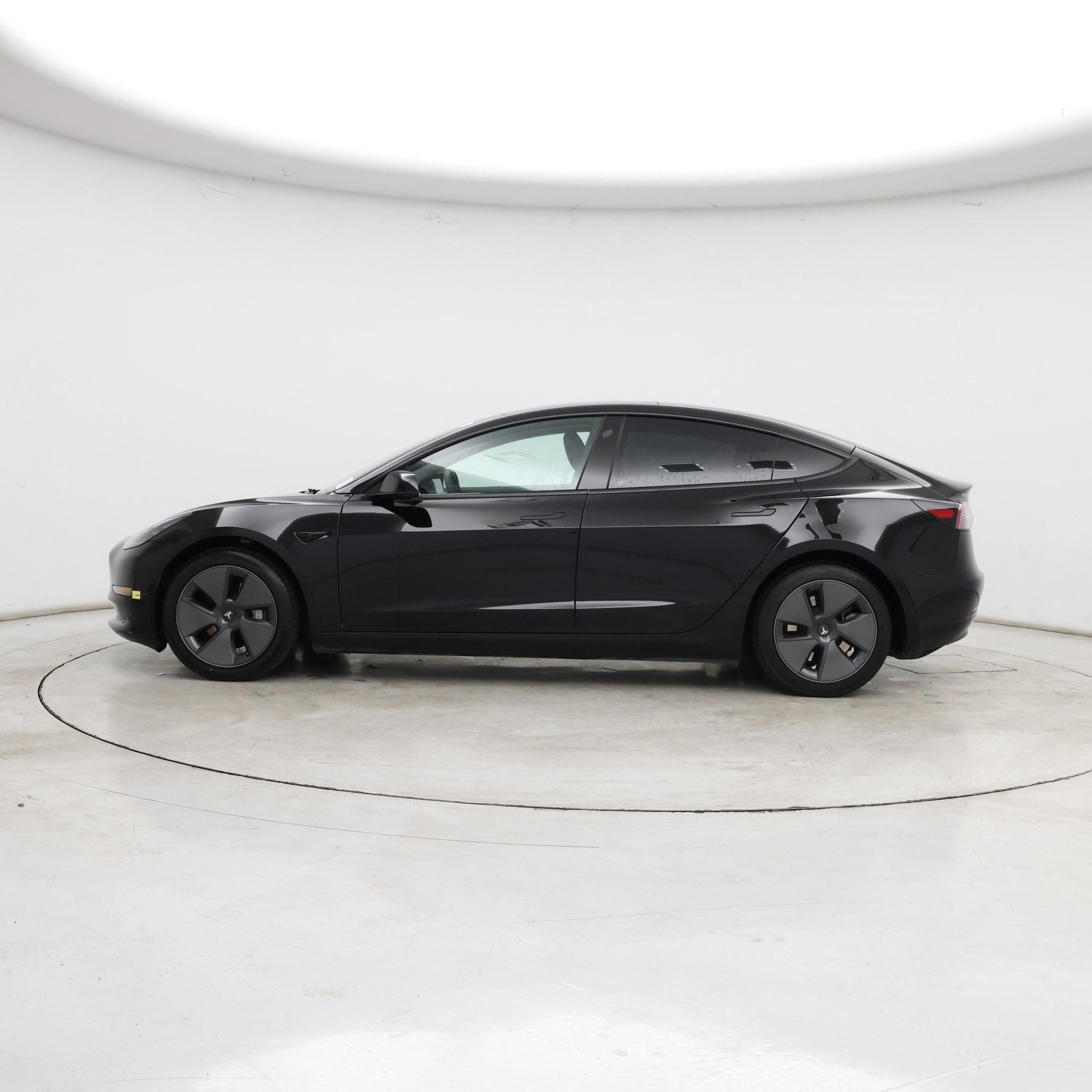 Thumbnail: 2023 Tesla Model 3 - 3