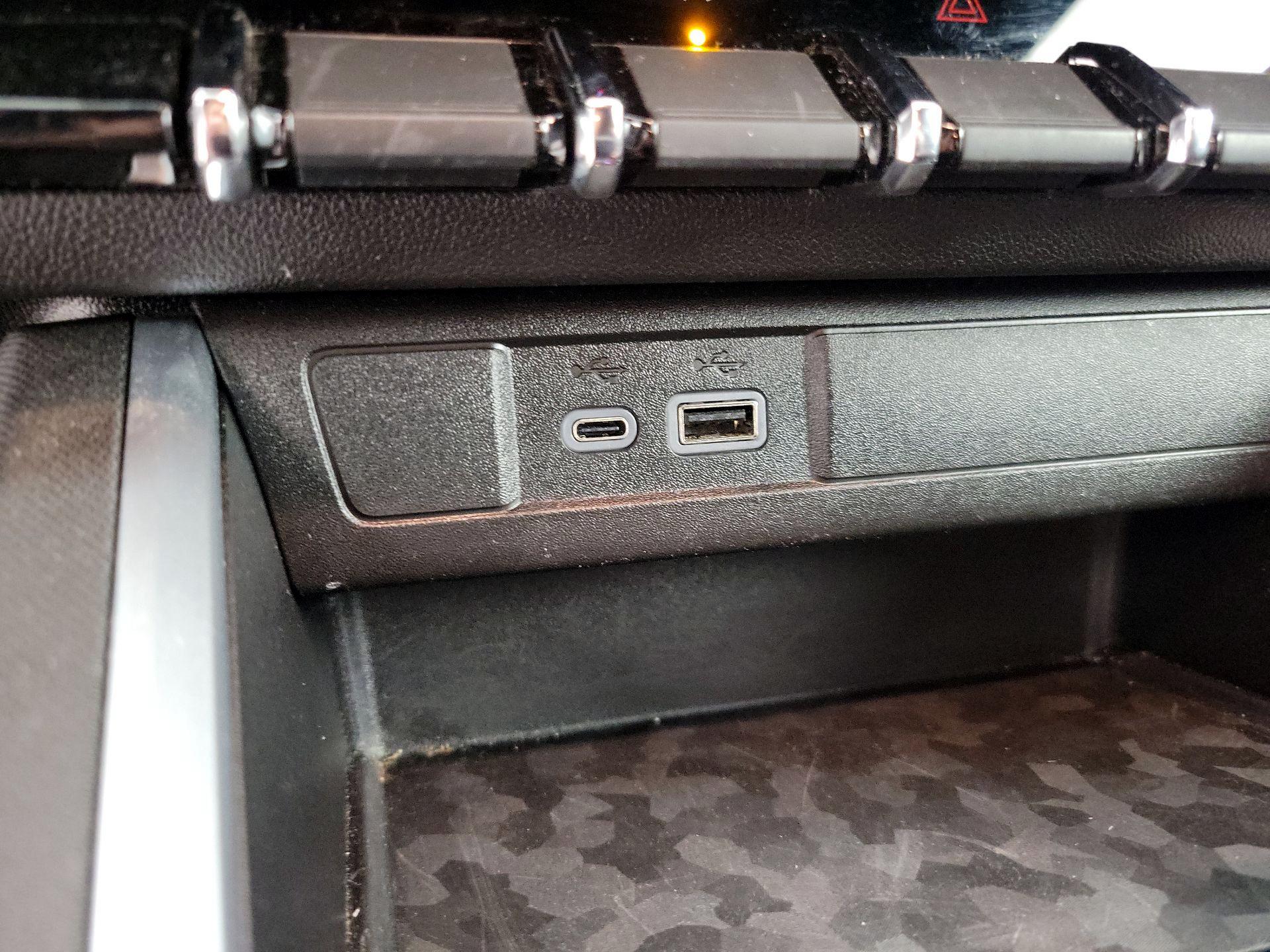 Thumbnail: 2023 Chevrolet Colorado - 18