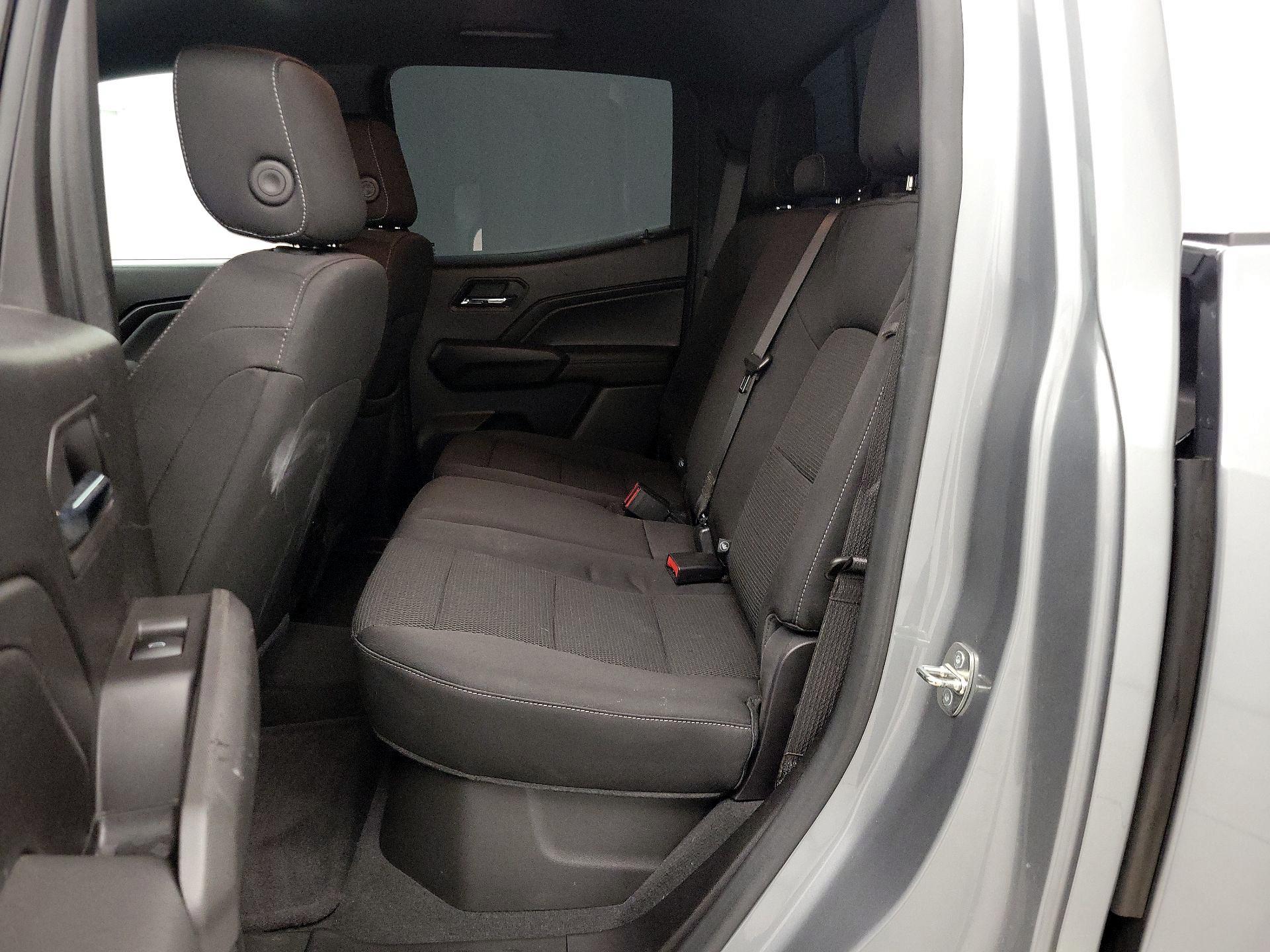 Thumbnail: 2023 Chevrolet Colorado - 19