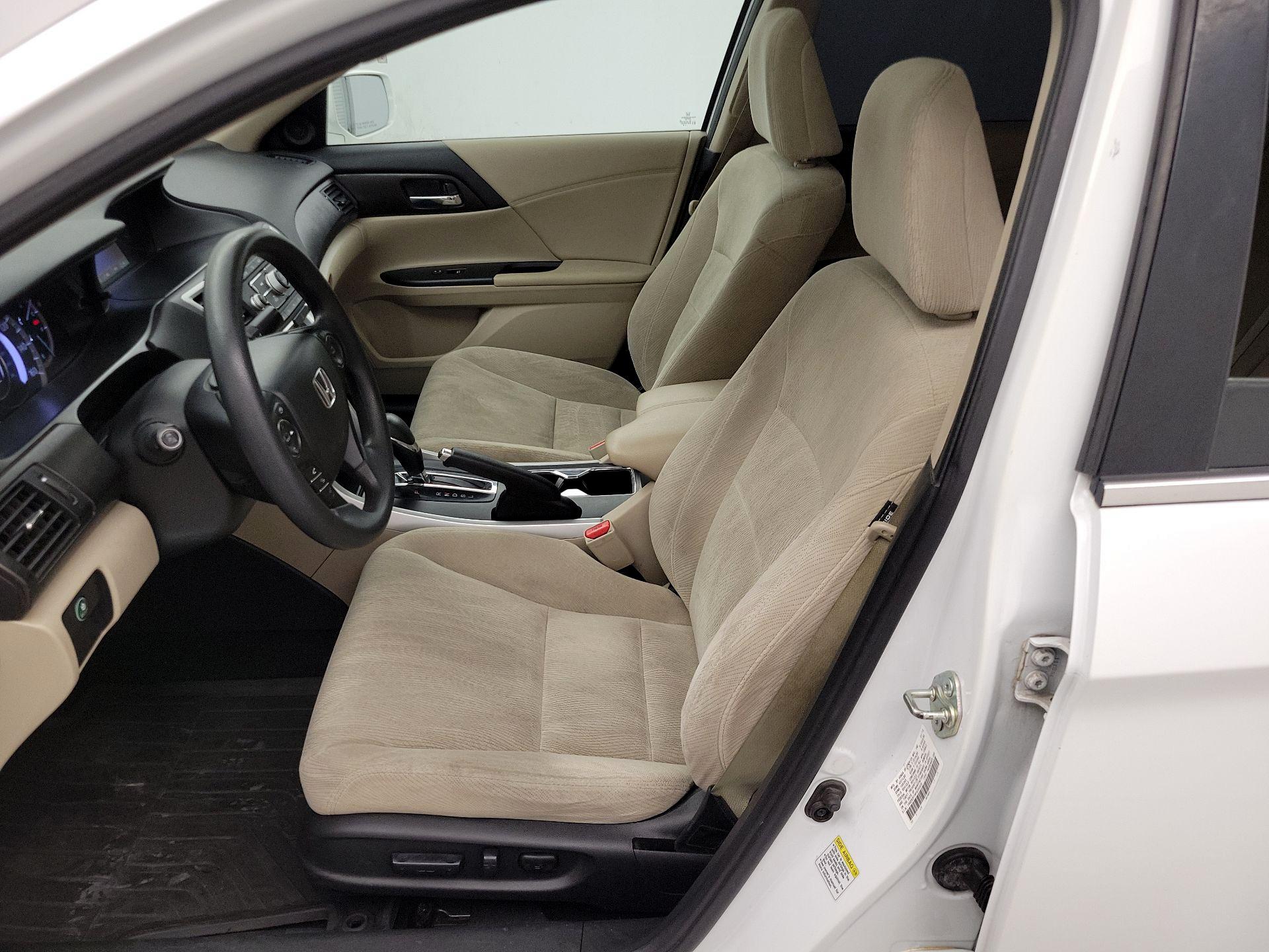 Thumbnail: 2015 Honda Accord - 11