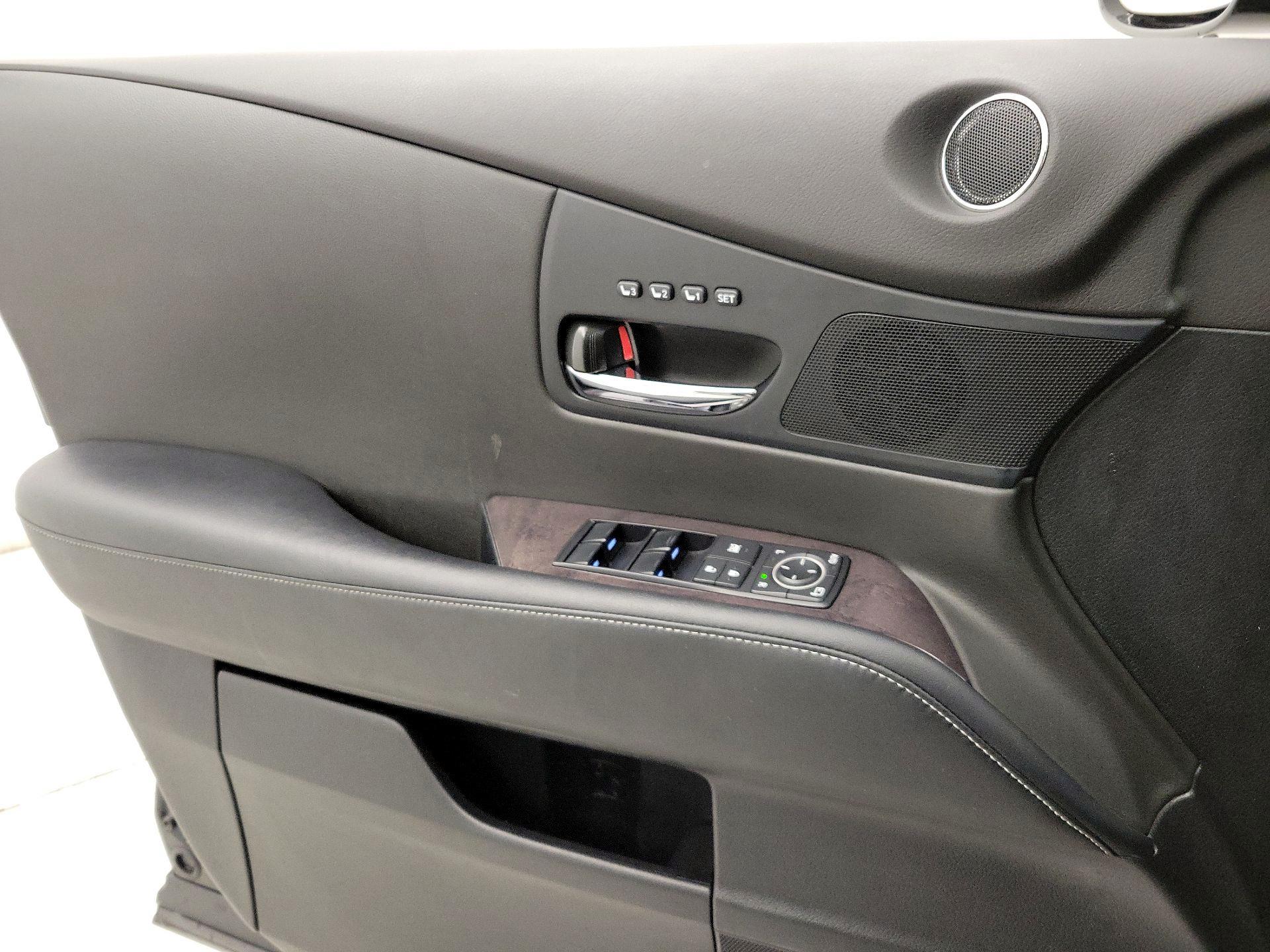 Thumbnail: 2015 Lexus RX - 12