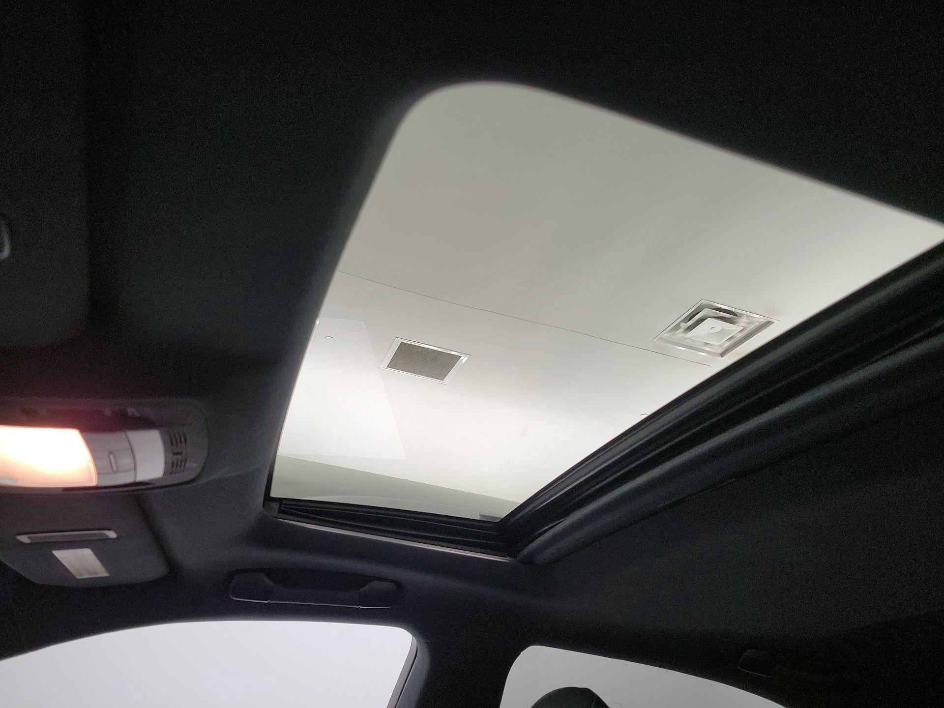 Thumbnail: 2015 Lexus RX - 19