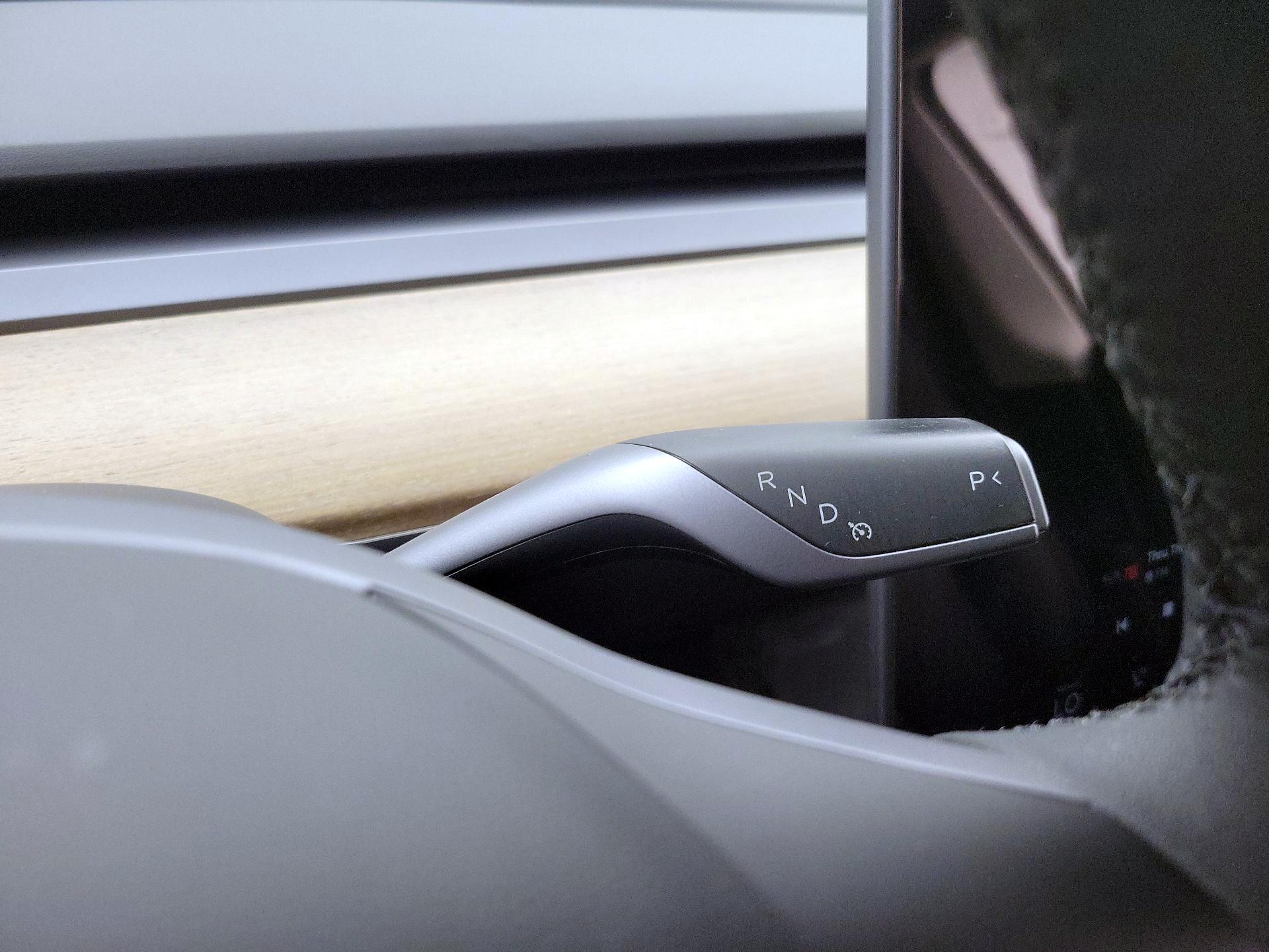 Thumbnail: 2022 Tesla Model Y - 17