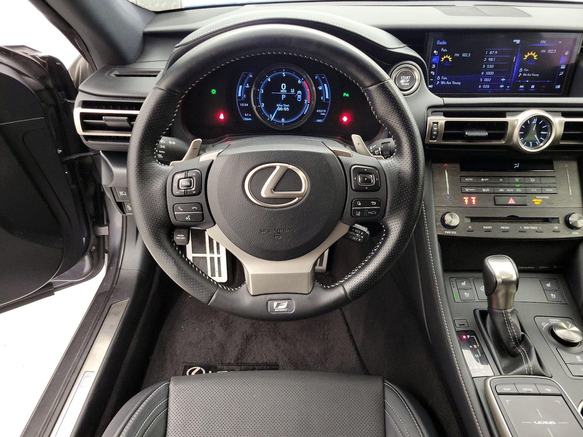 Thumbnail: 2020 Lexus RC - 10