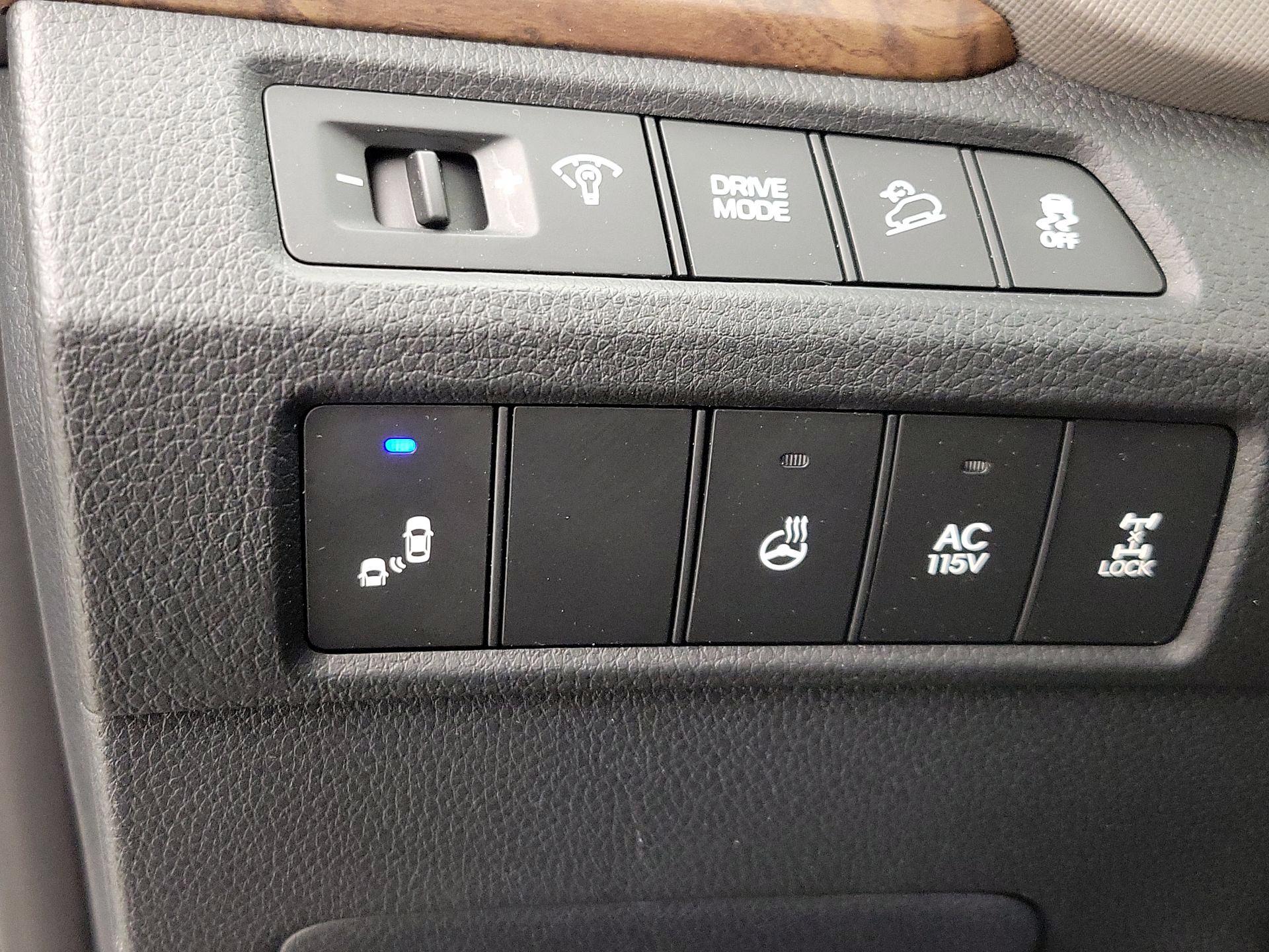 Thumbnail: 2019 Hyundai Santa Fe - 13