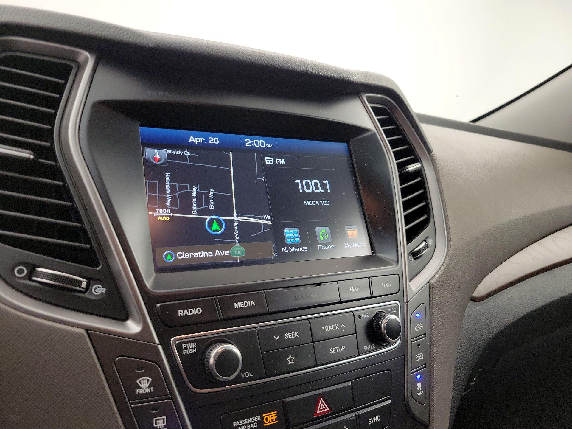 Thumbnail: 2019 Hyundai Santa Fe - 16