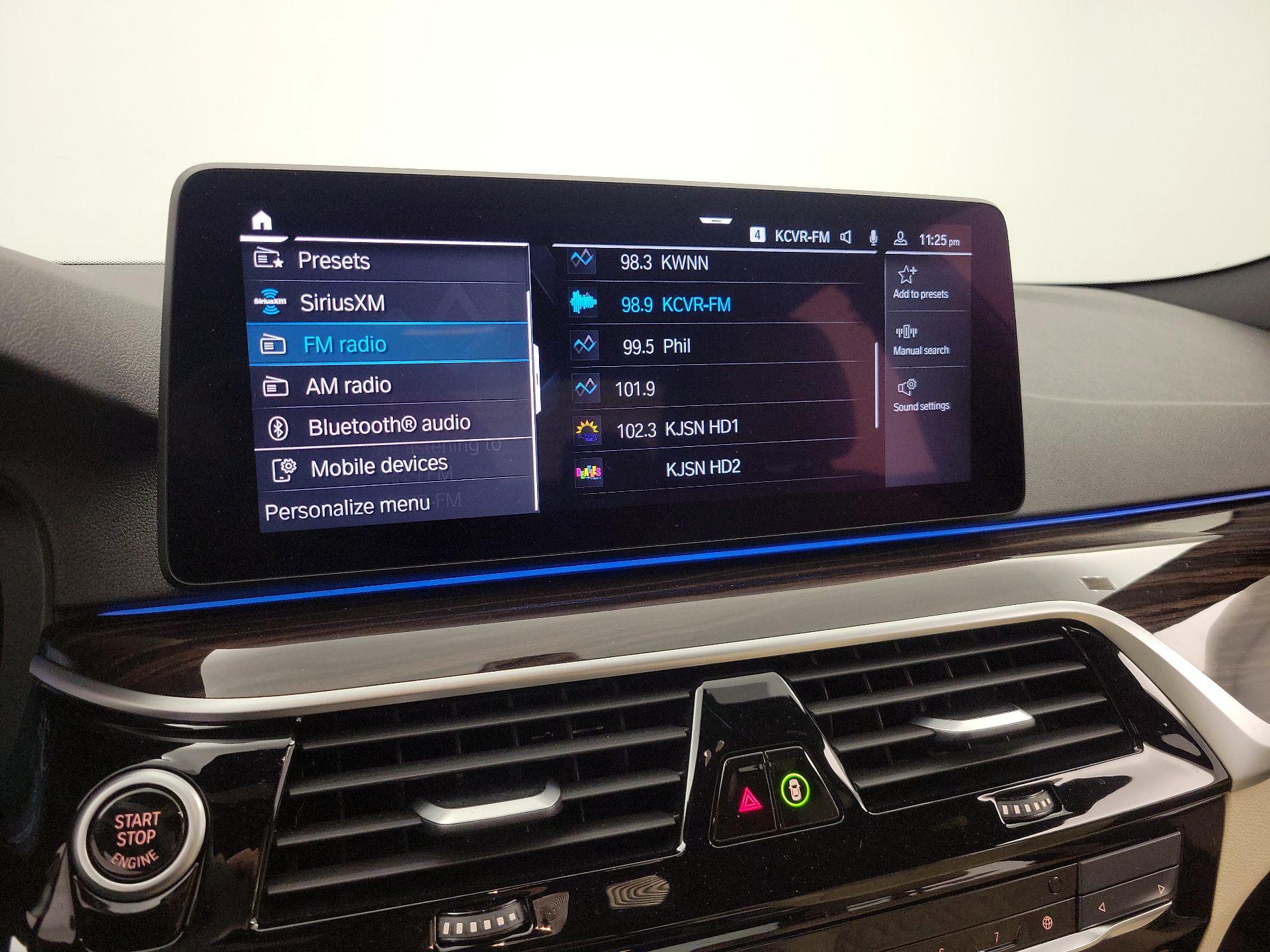 Thumbnail: 2023 BMW 5 Series - 16