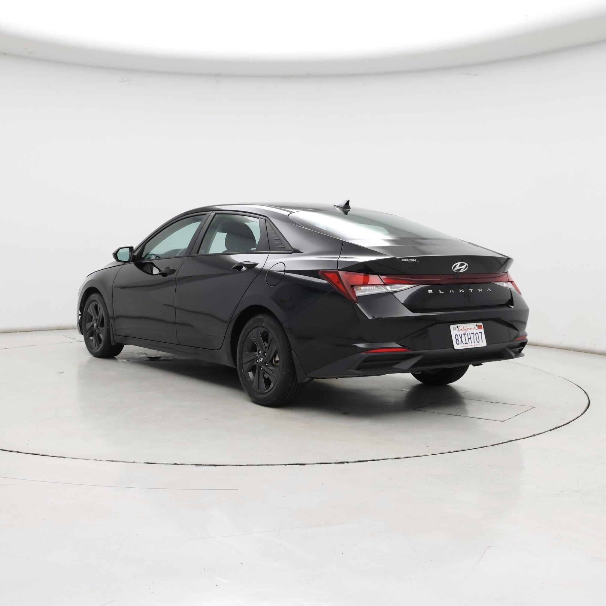 Thumbnail: 2021 Hyundai Elantra - 2