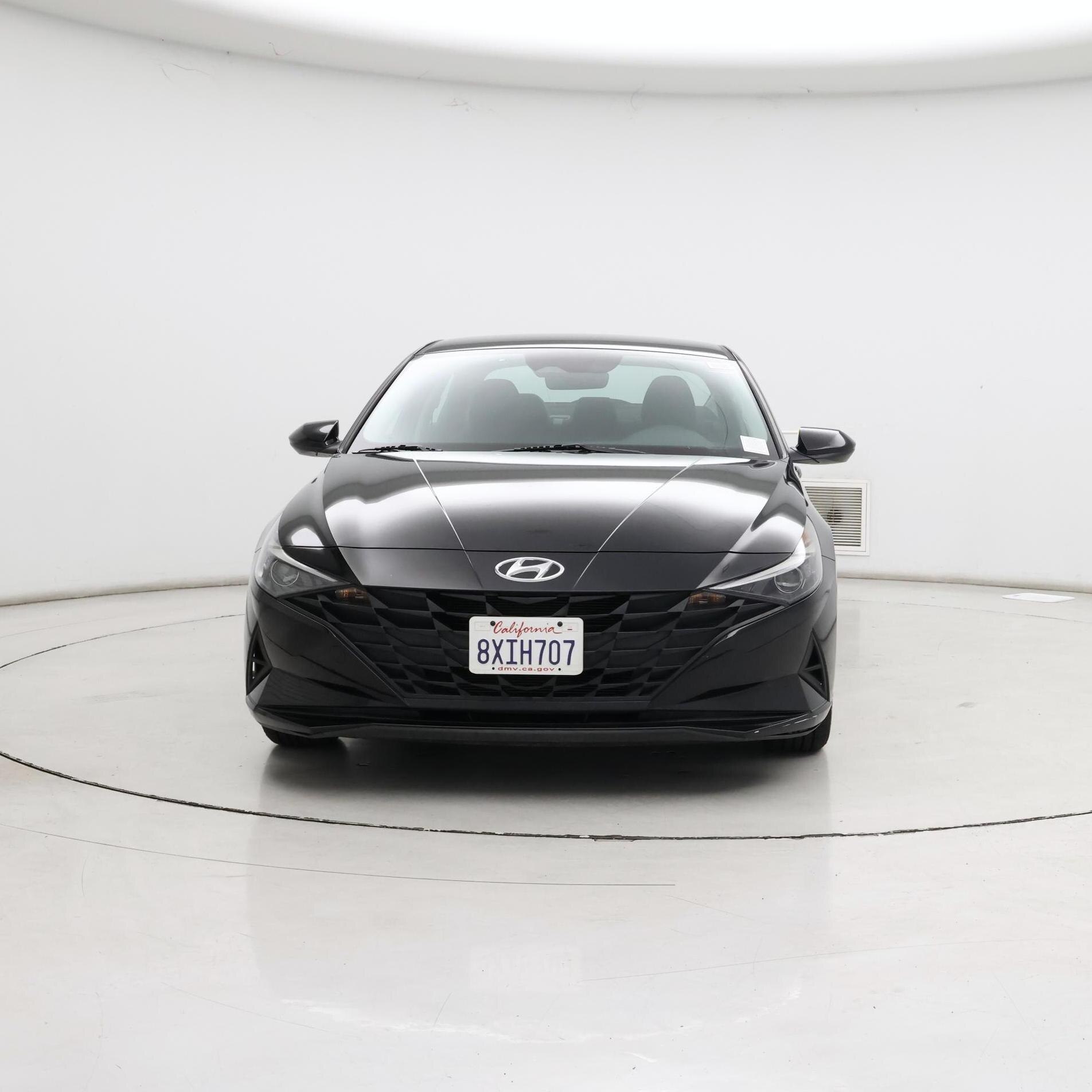 Thumbnail: 2021 Hyundai Elantra - 5