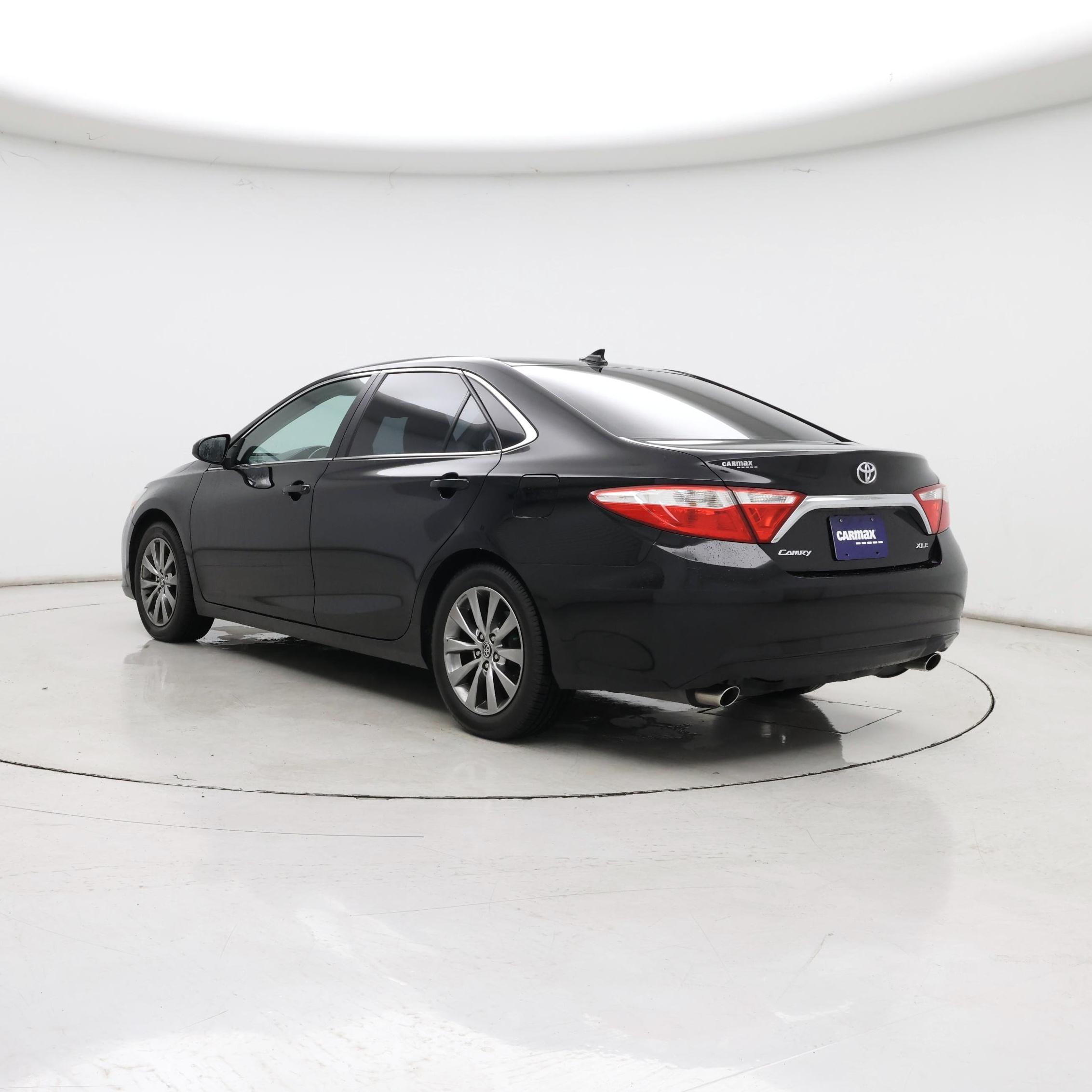 Thumbnail: 2015 Toyota Camry - 2