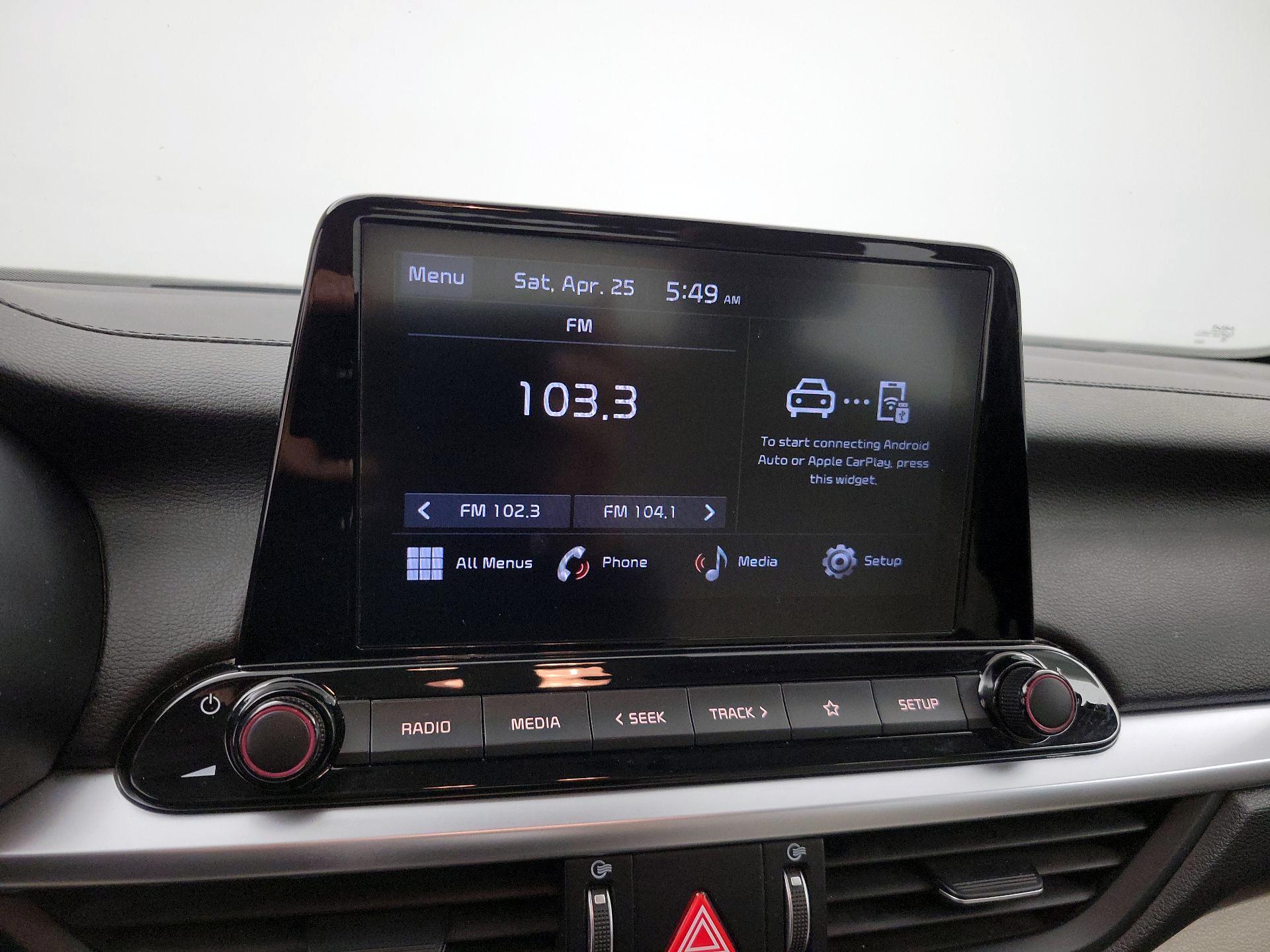 Thumbnail: 2023 Kia Forte - 15