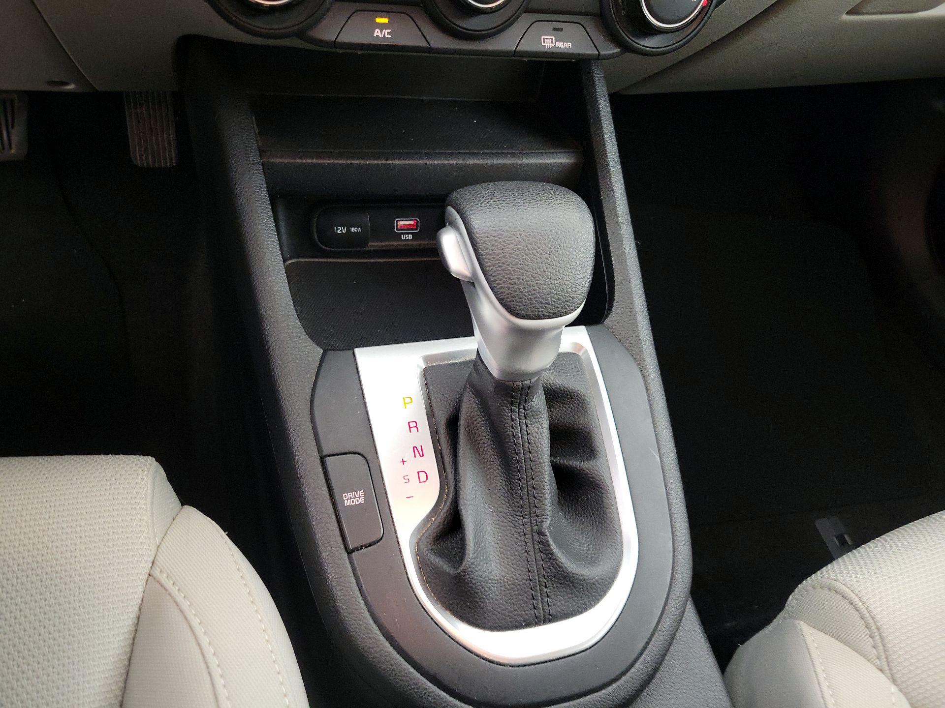 Thumbnail: 2023 Kia Forte - 17
