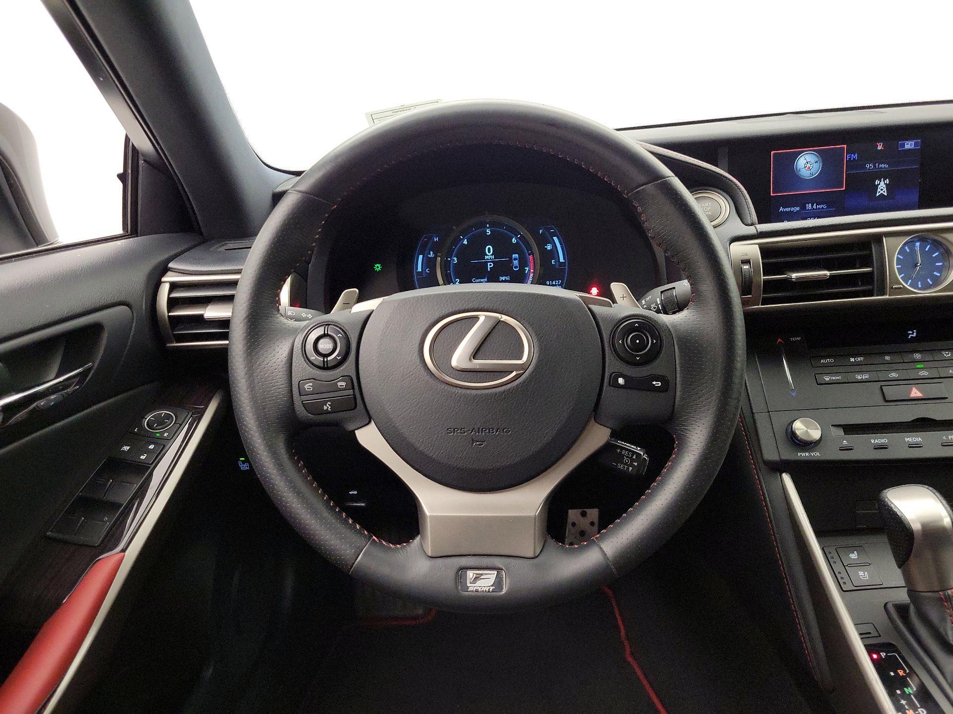 Thumbnail: 2015 Lexus IS - 10