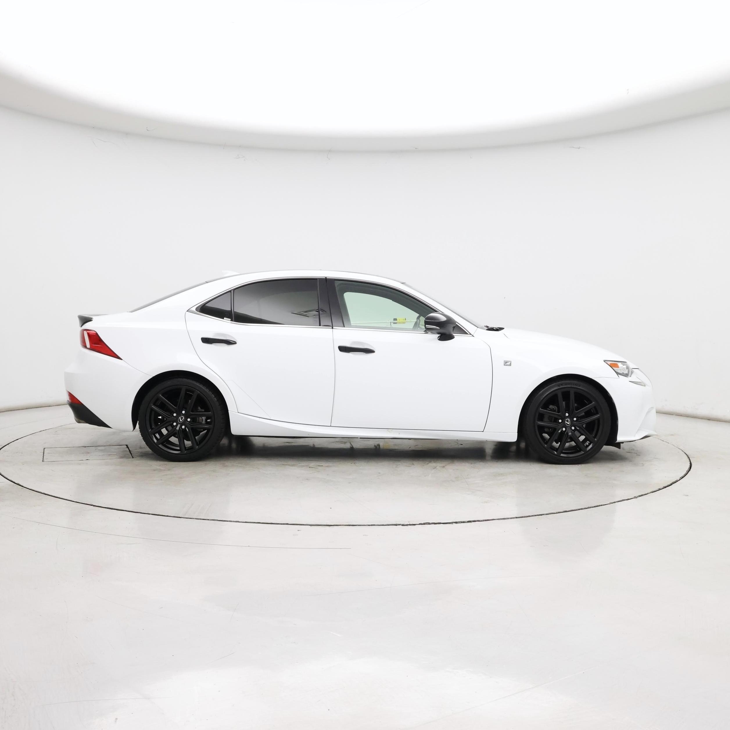 Thumbnail: 2015 Lexus IS - 7
