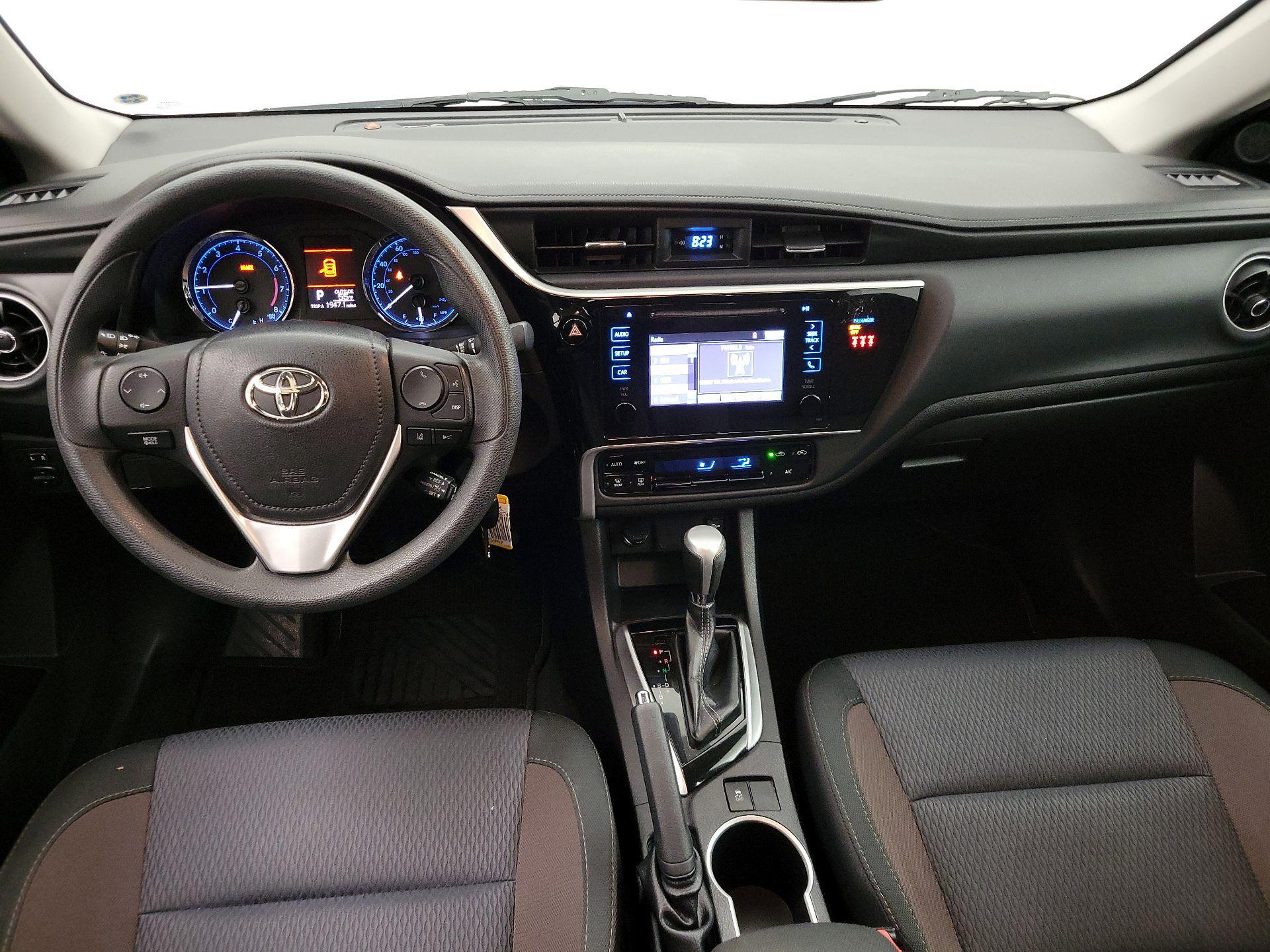 Thumbnail: 2018 Toyota Corolla - 9