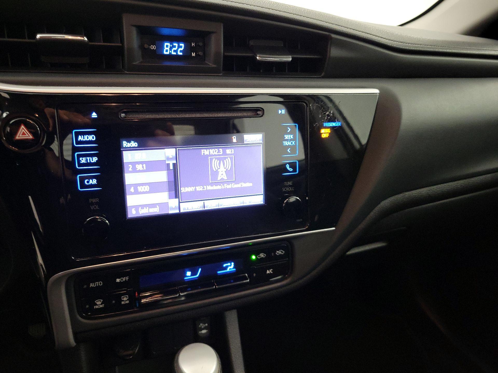 Thumbnail: 2018 Toyota Corolla - 15