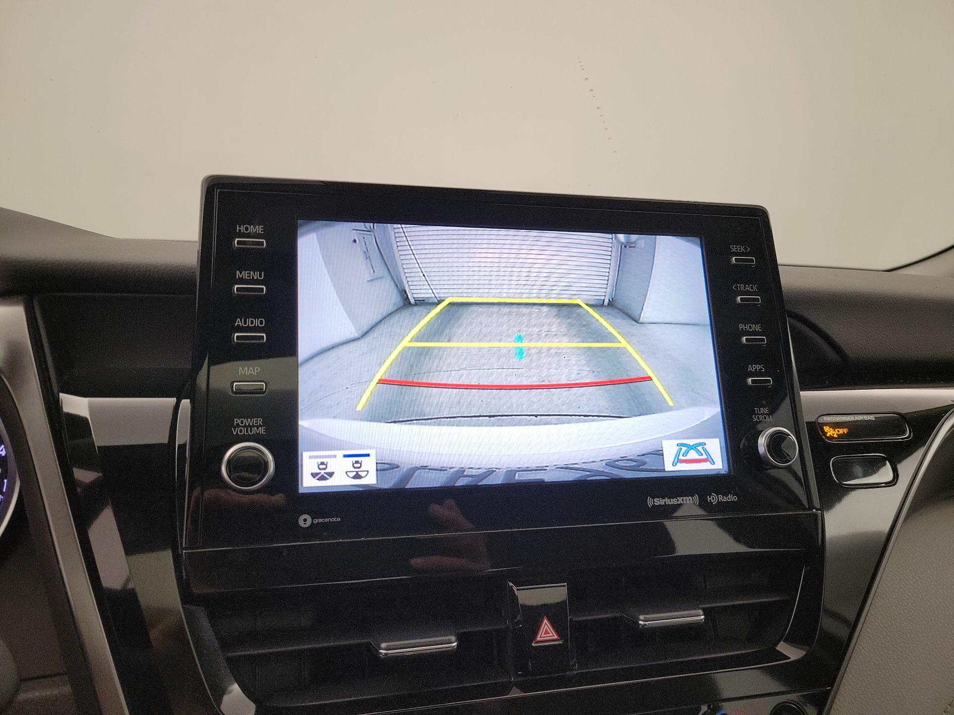 Thumbnail: 2022 Toyota Camry - 14