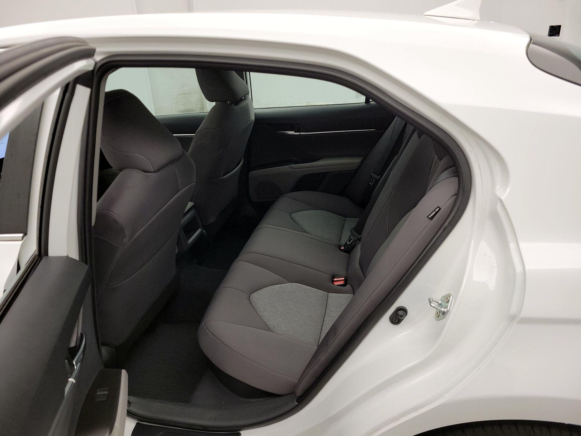 Thumbnail: 2022 Toyota Camry - 20