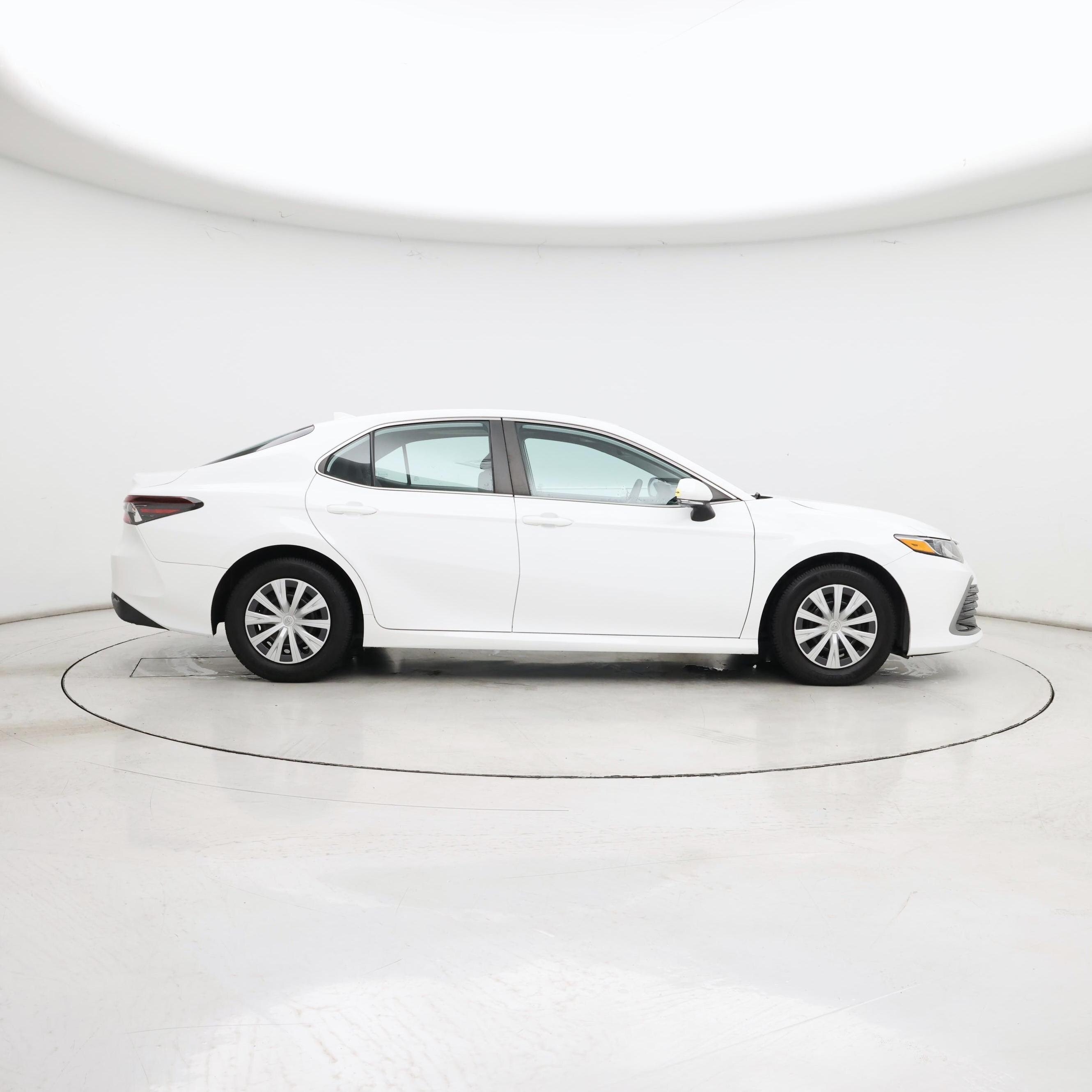 Thumbnail: 2022 Toyota Camry - 7