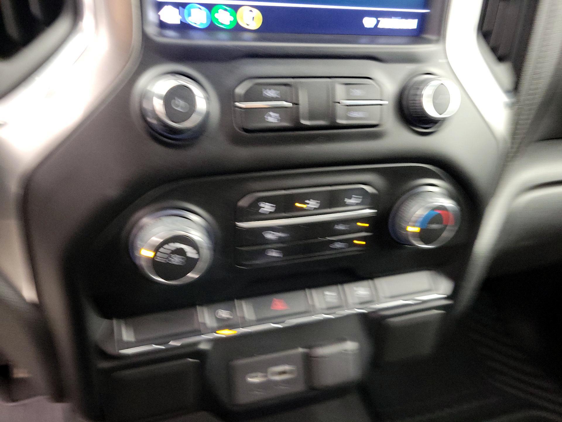 Thumbnail: 2020 Chevrolet Silverado 1500 - 17