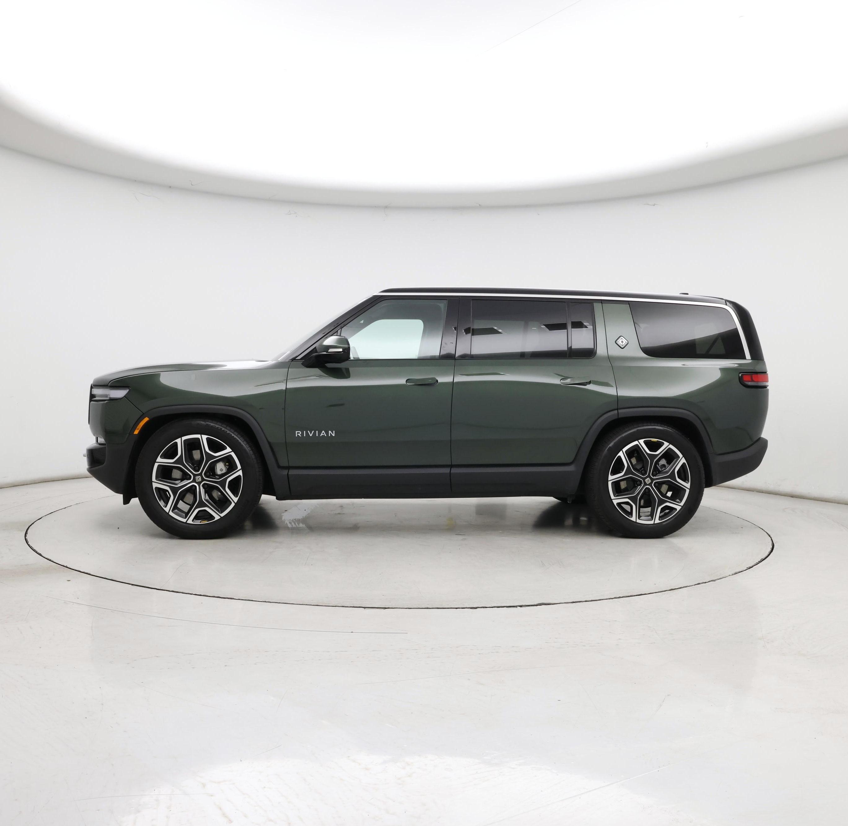 Thumbnail: 2025 Rivian R1S - 3