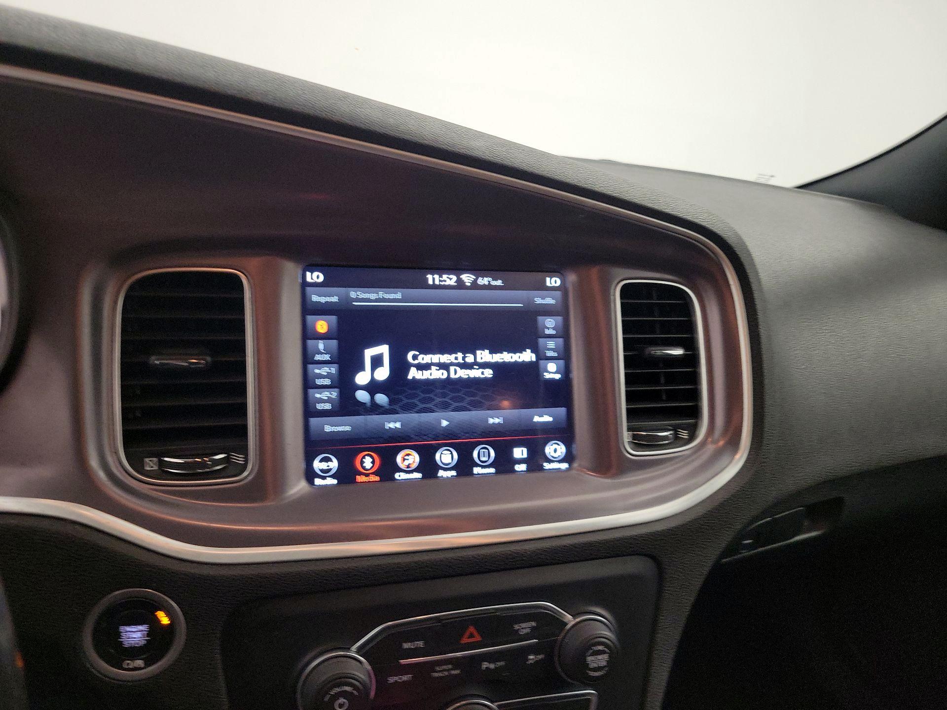 Thumbnail: 2019 Dodge Charger - 15