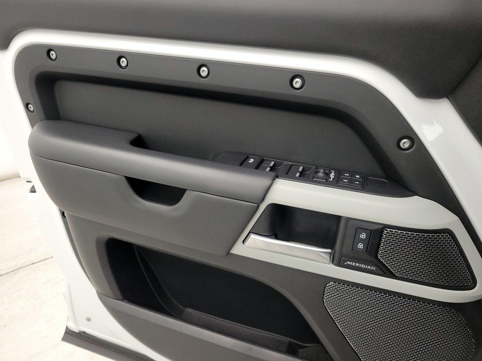 Thumbnail: 2024 Land Rover Defender - 12
